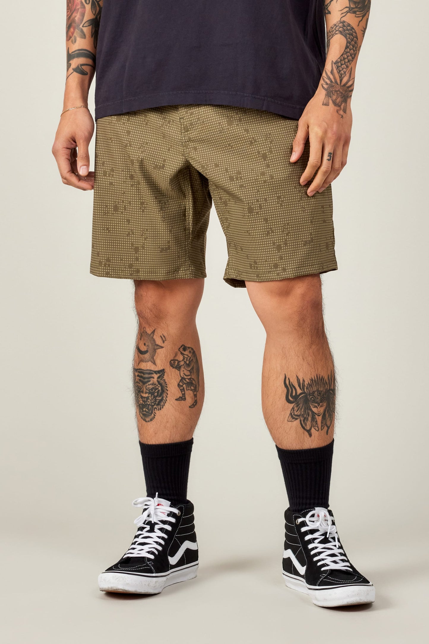 DESERT GRID SAGE,30,Above Knee