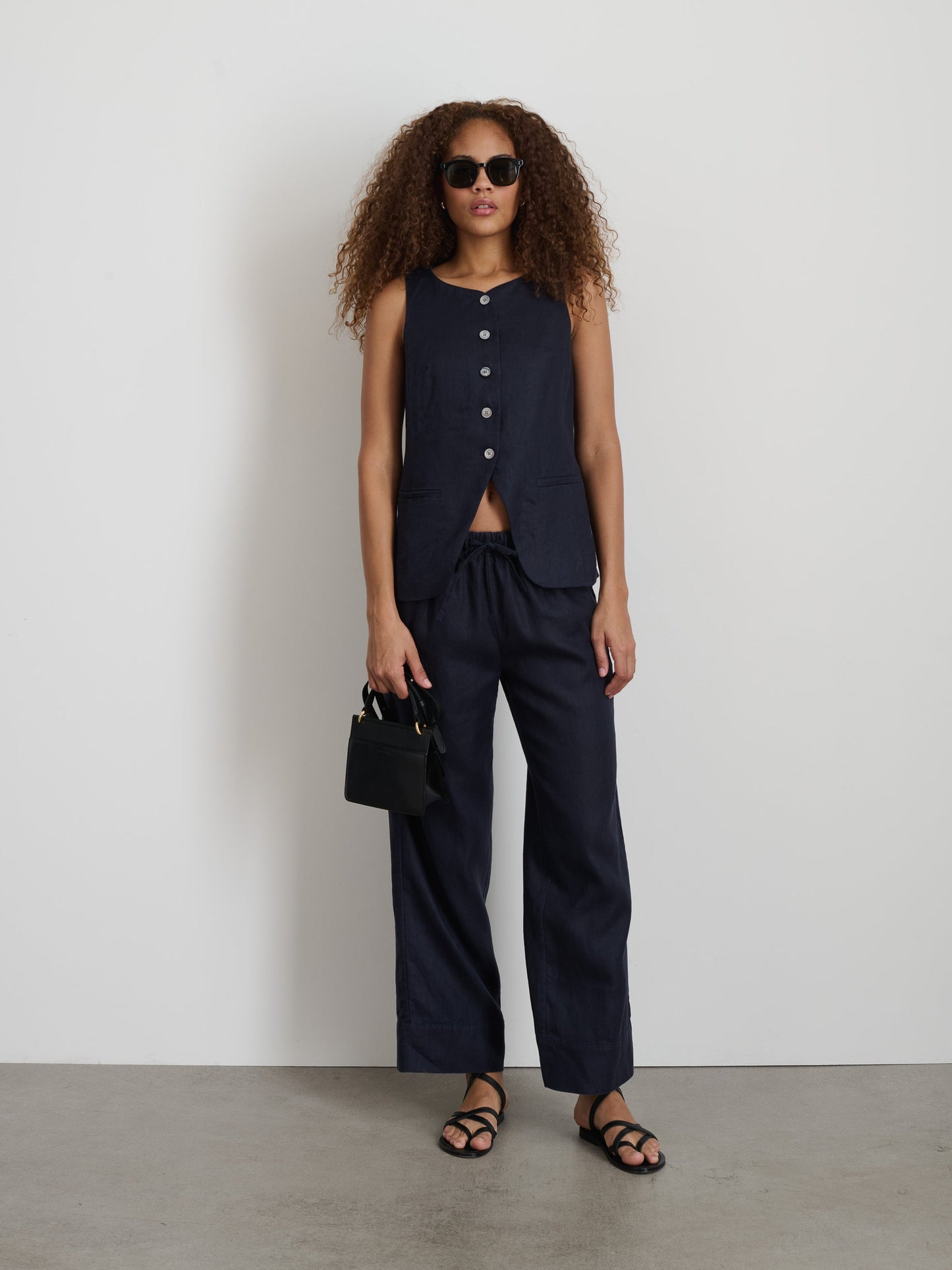 Alex Mill Riley Pant In Linen Dark Navy