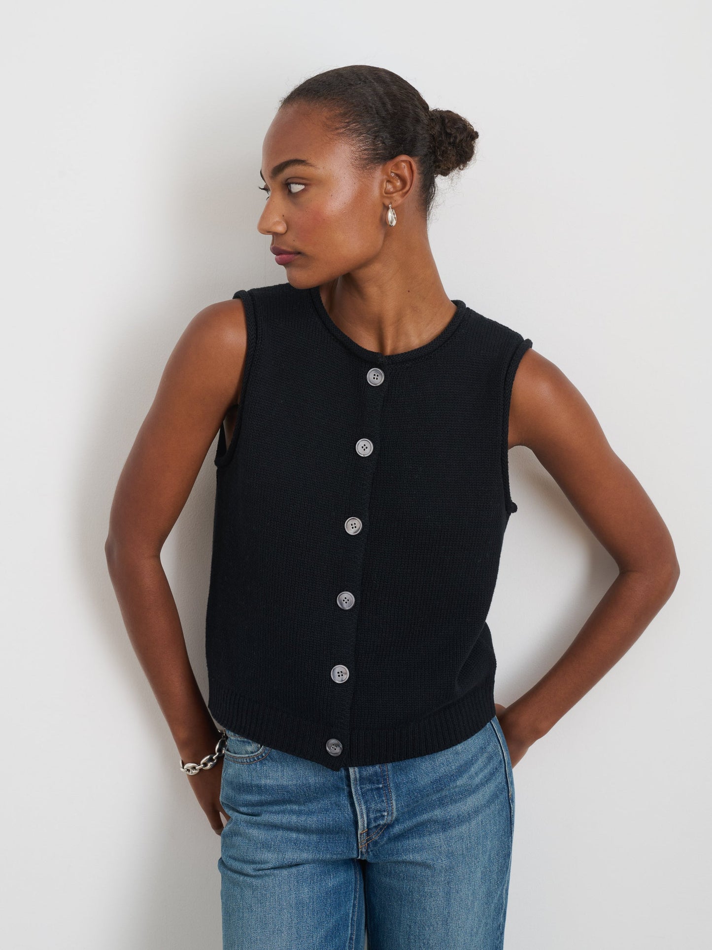 Alex Mill Bridget Vest in Cotton Black