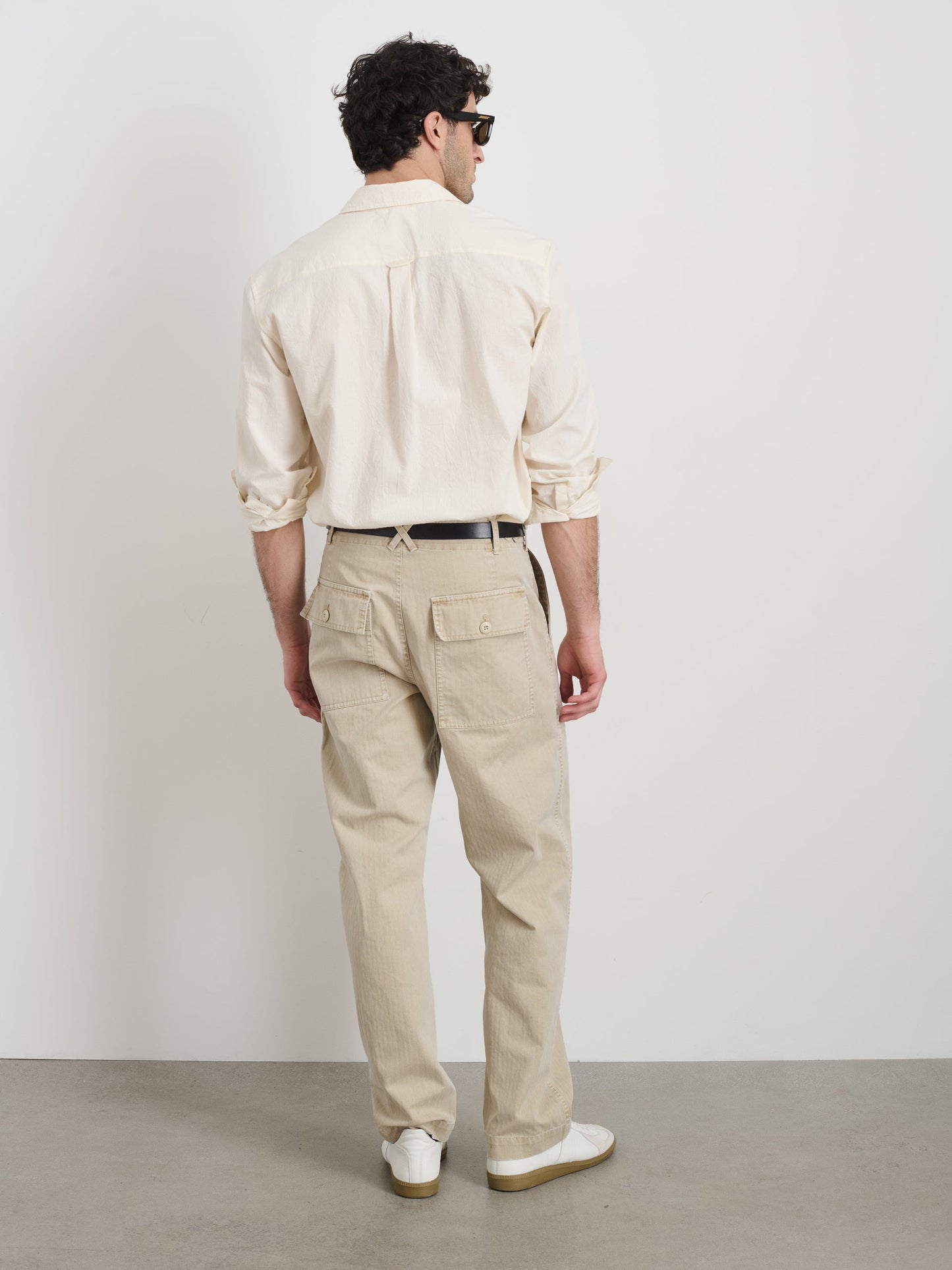 Alex Mill Field Pant in Herringbone Stoneware