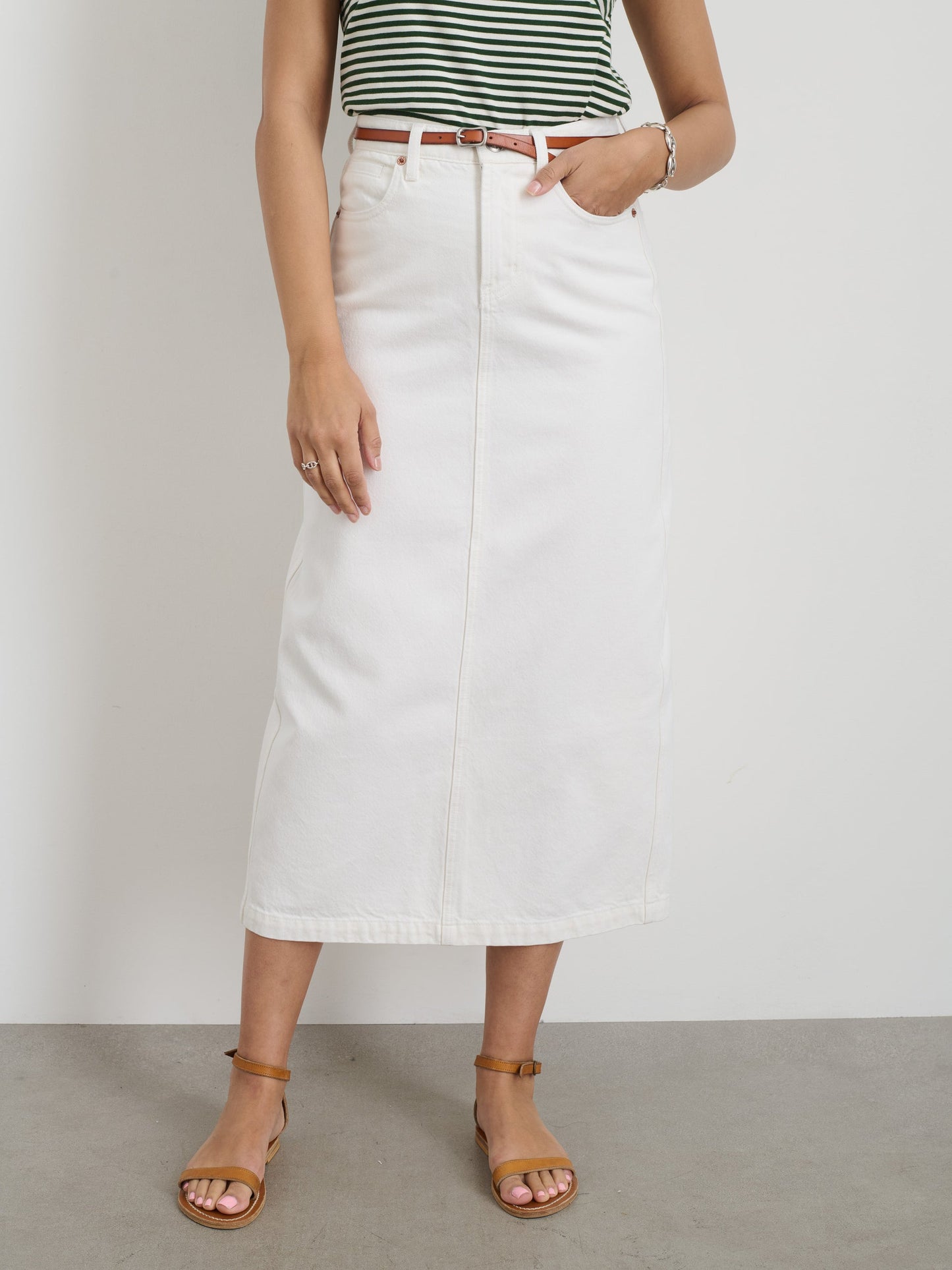 Alex Mill Ruby Denim Skirt In White Denim Sea Salt