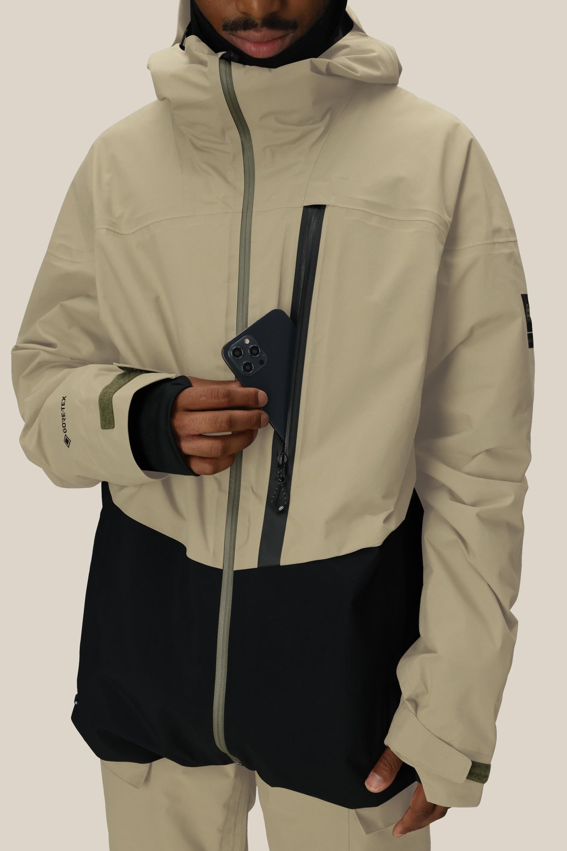 686 Men's GORE-TEX GT Thermagraph® Jacket | On Sale