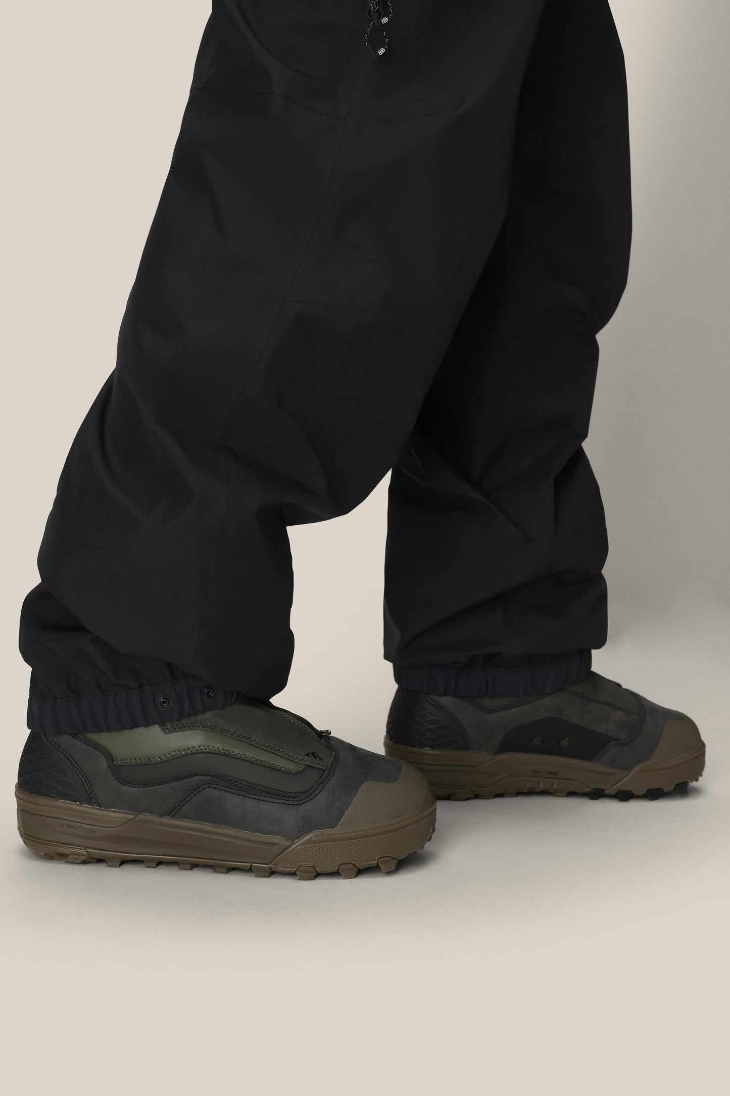686 Men's GORE-TEX 3L ATV Bib | Discounted