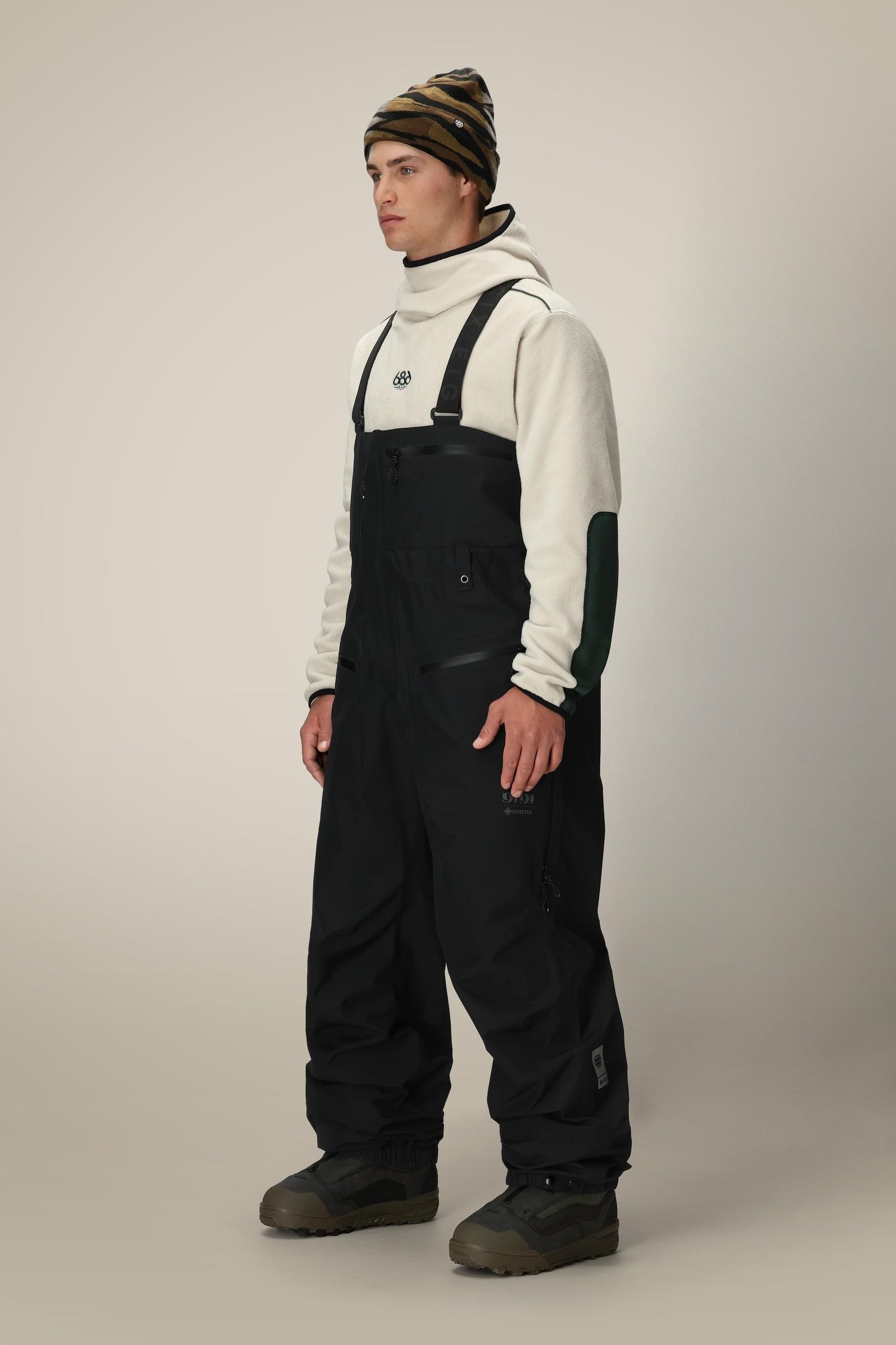 BLACK,S,Articulated Fit