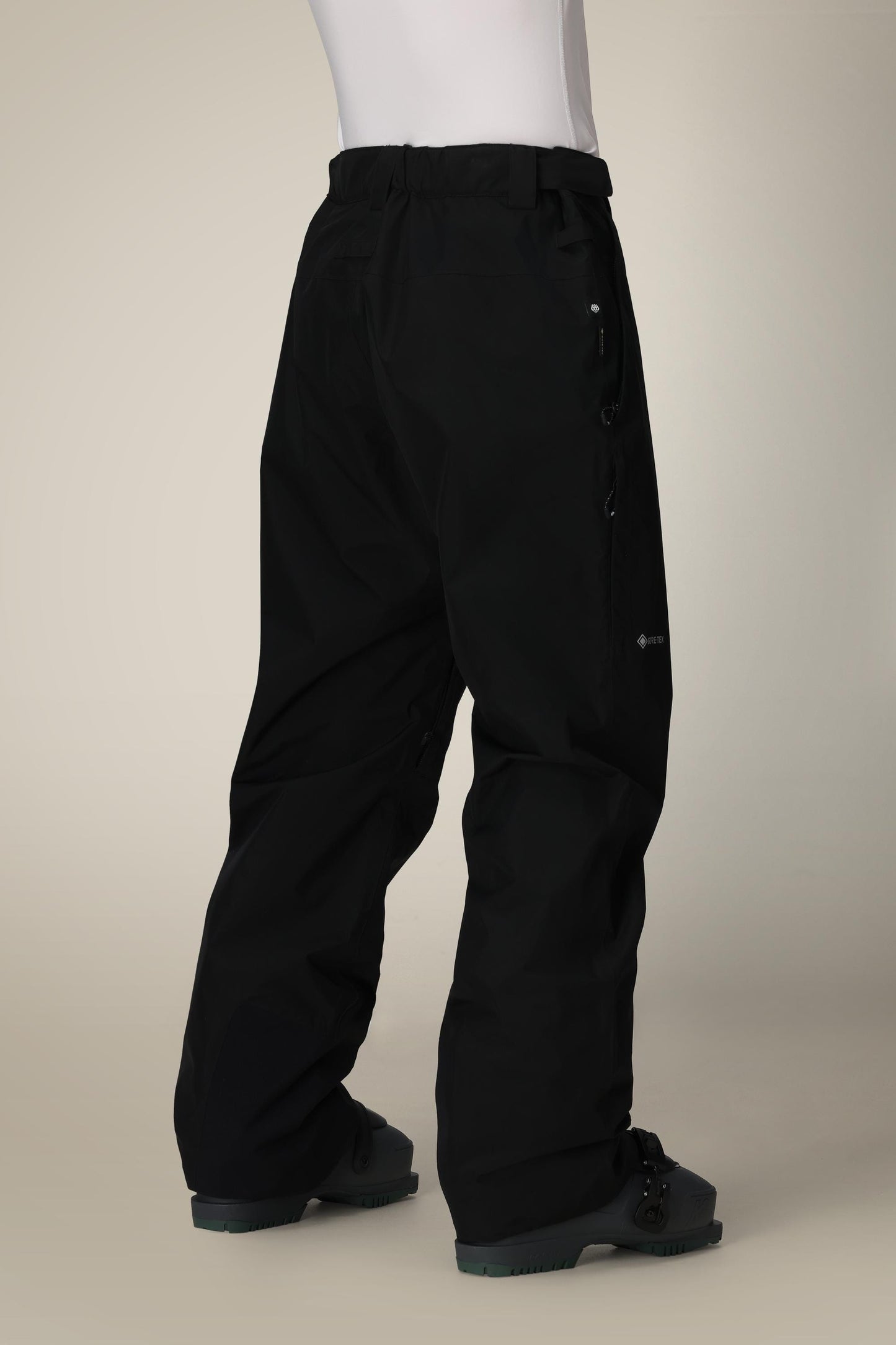 686 Men's GORE-TEX Core Shell Pant | Cost Saving