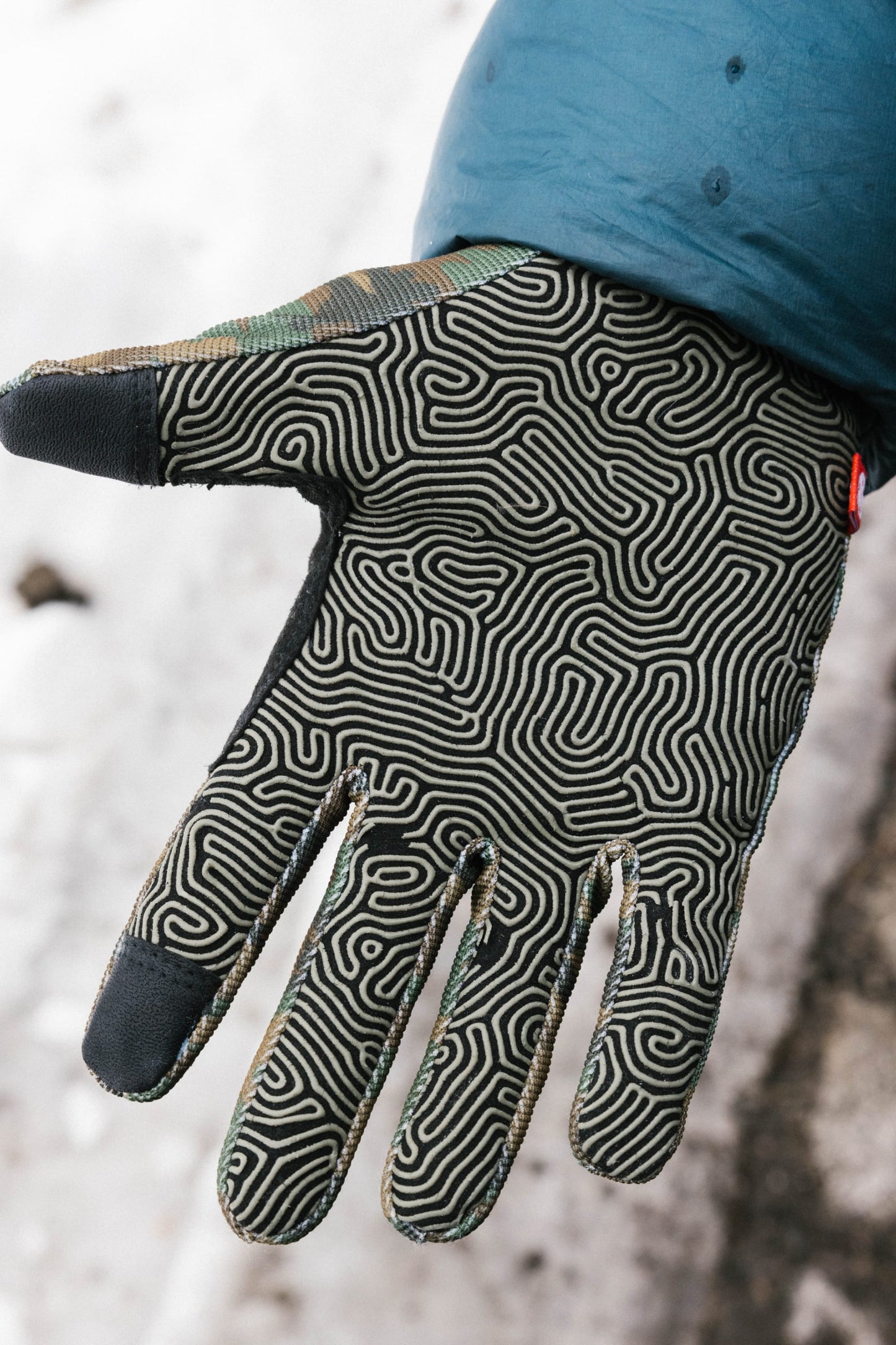 686 Outlaw Pipe Glove | Limited Offer