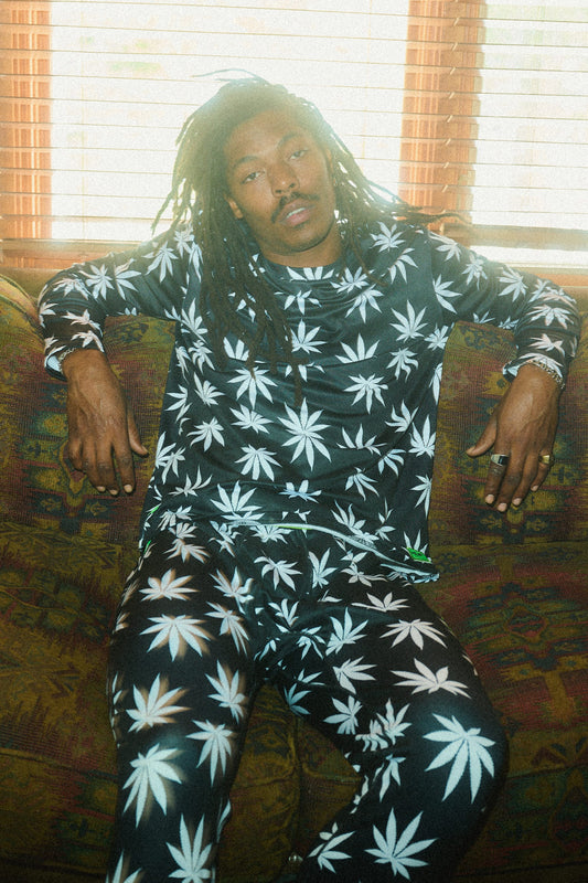 686 Men's HUF Plantlife Base Layer LS Top | Best Value