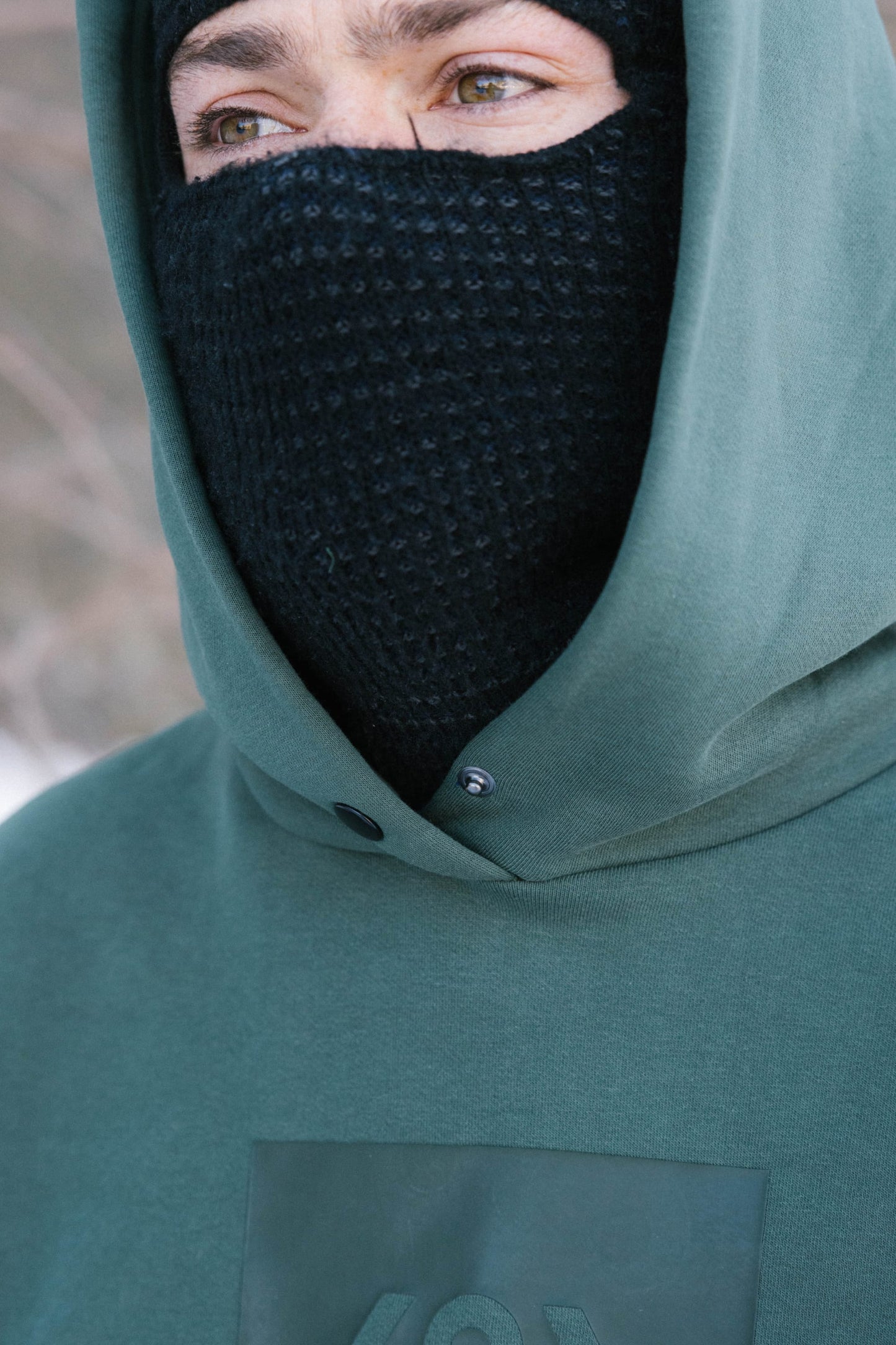 686 Knockout Logo Premium Heavyweight Pullover Hoody | Great Value