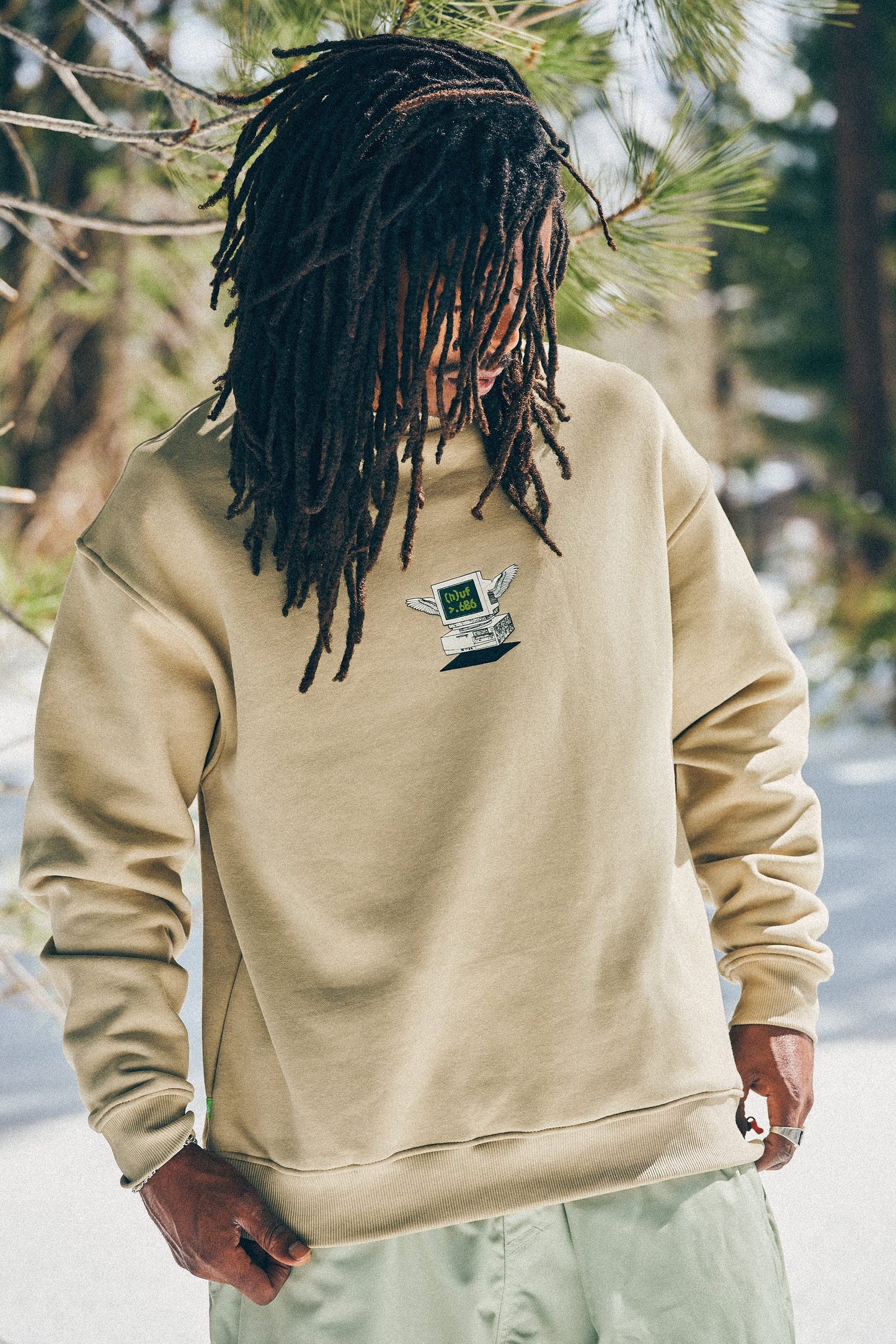 686 HUF Premium Heavyweight Crew Sweatshirt | Special Offer