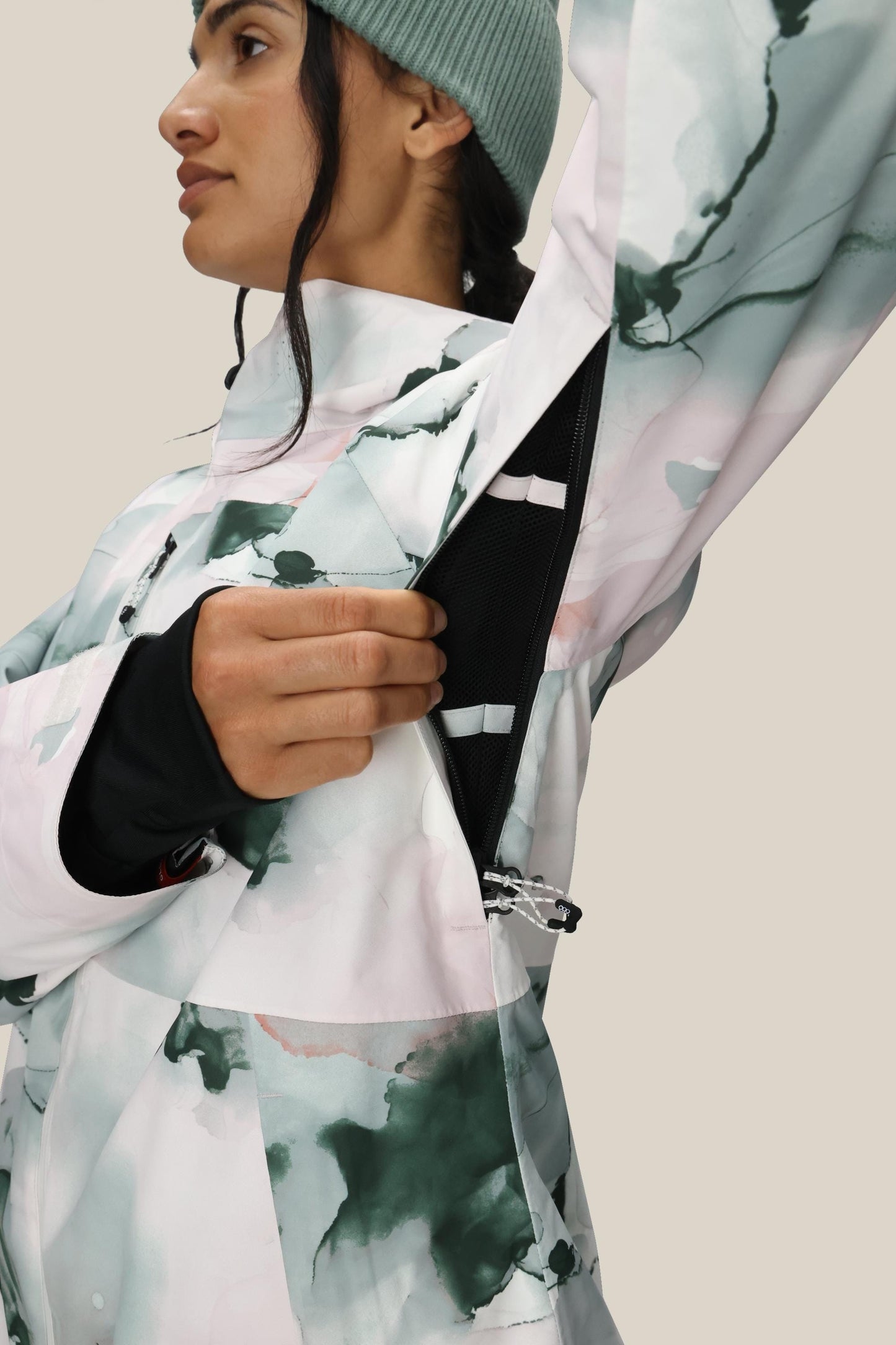 686 Women's Hydra™ Thermagraph® Jacket | Great Value