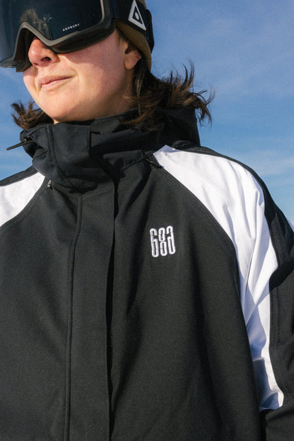686 Women's Hologram™ Shell Jacket | Cost Saving
