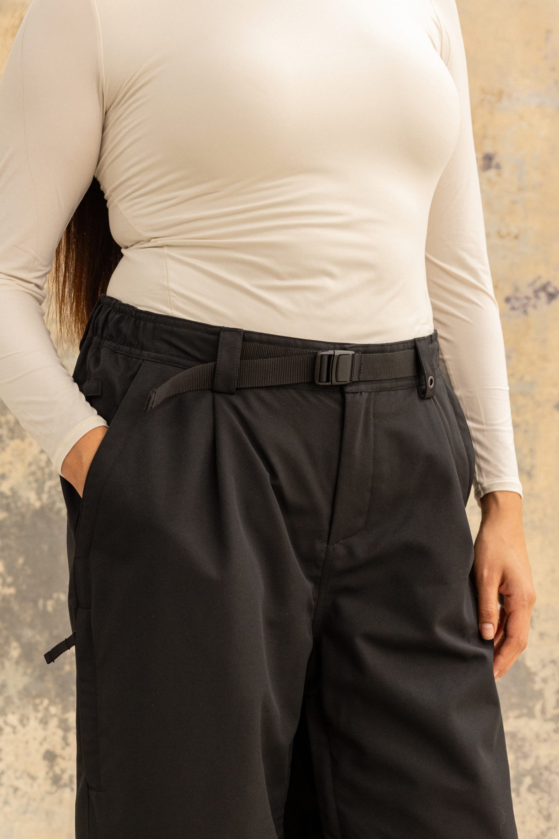 686 Women's Outline™ Shell Pant | Discounted