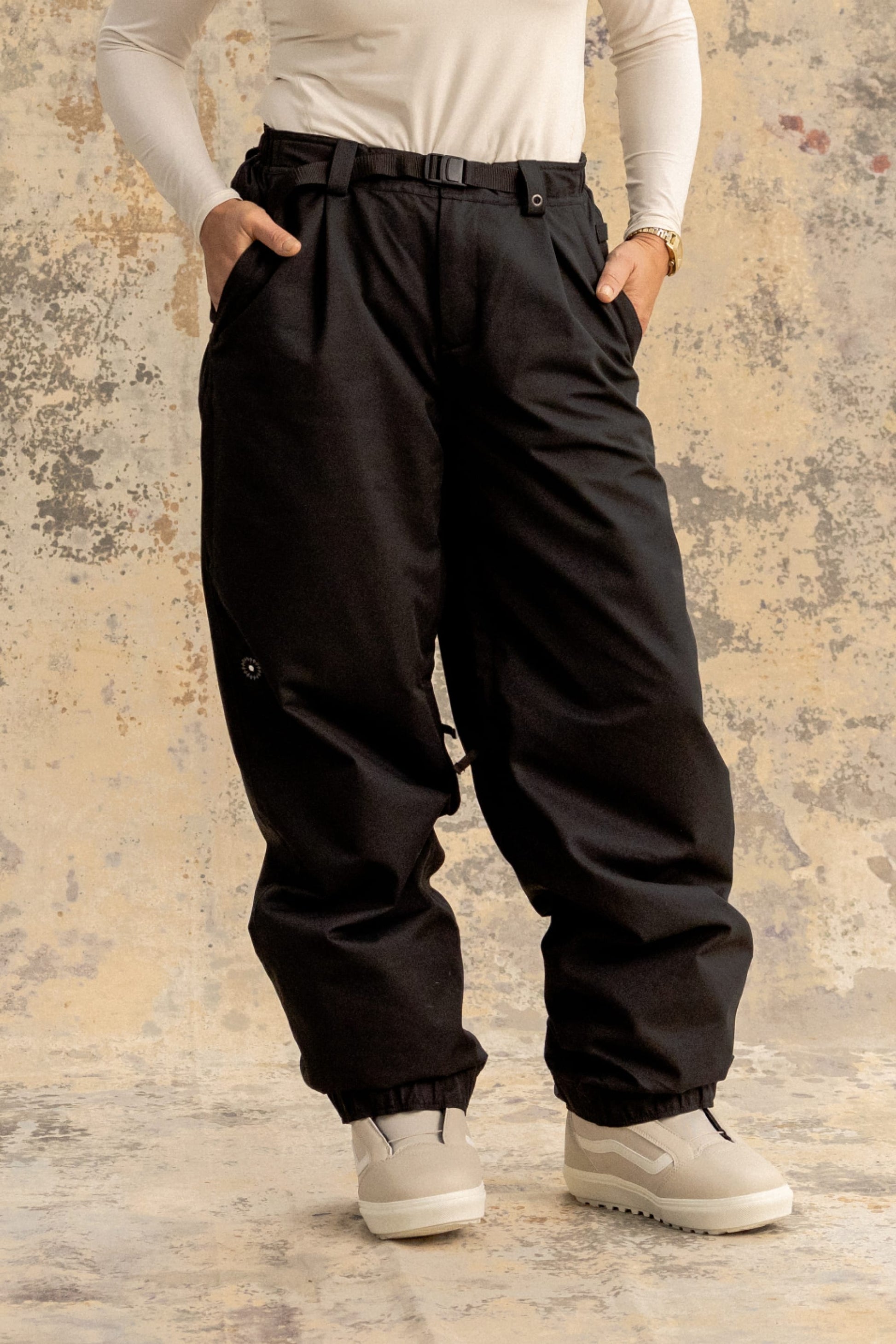 686 Women's Outline™ Shell Pant | Discounted