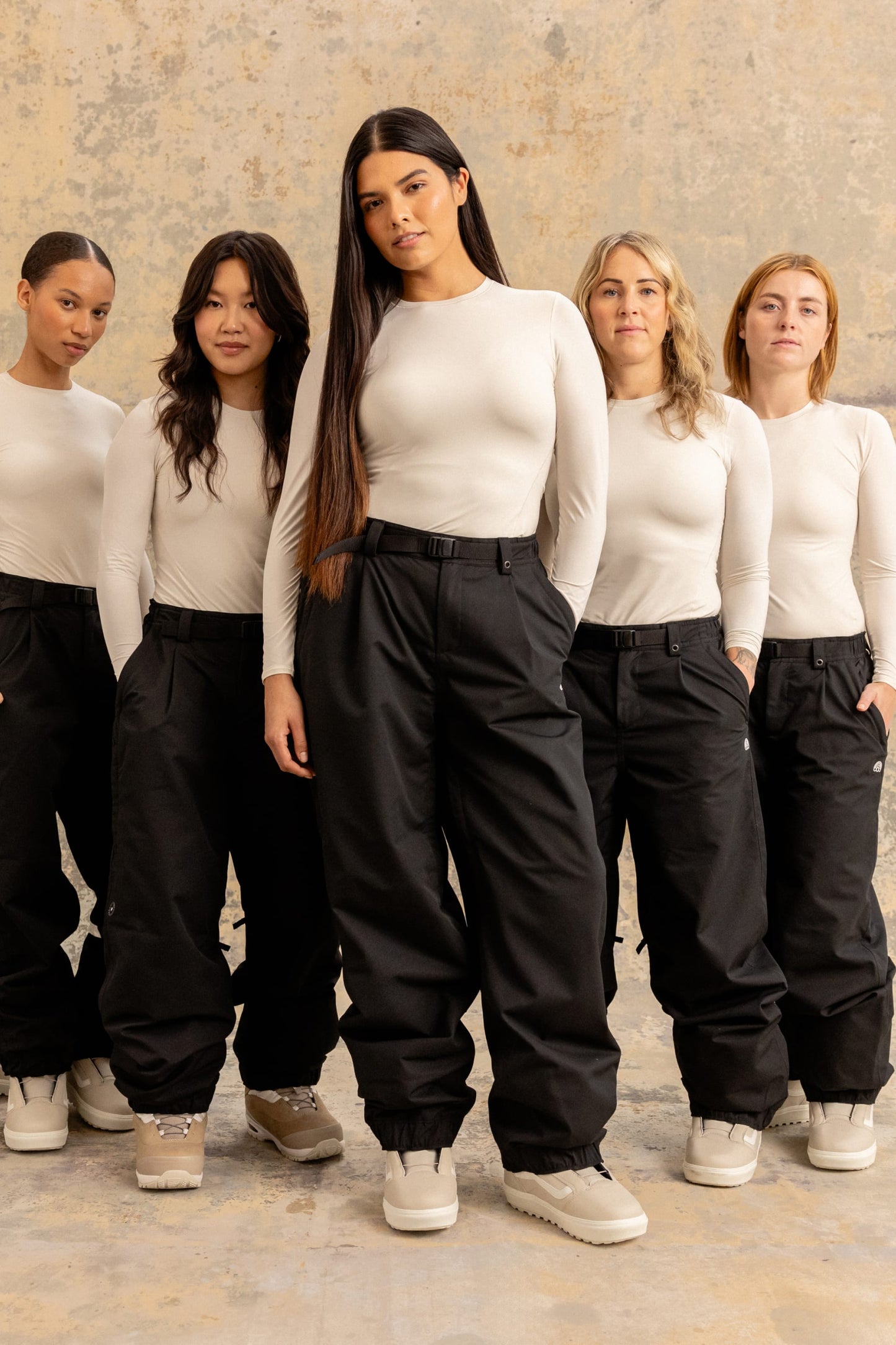 686 Women's Outline™ Shell Pant | Discounted