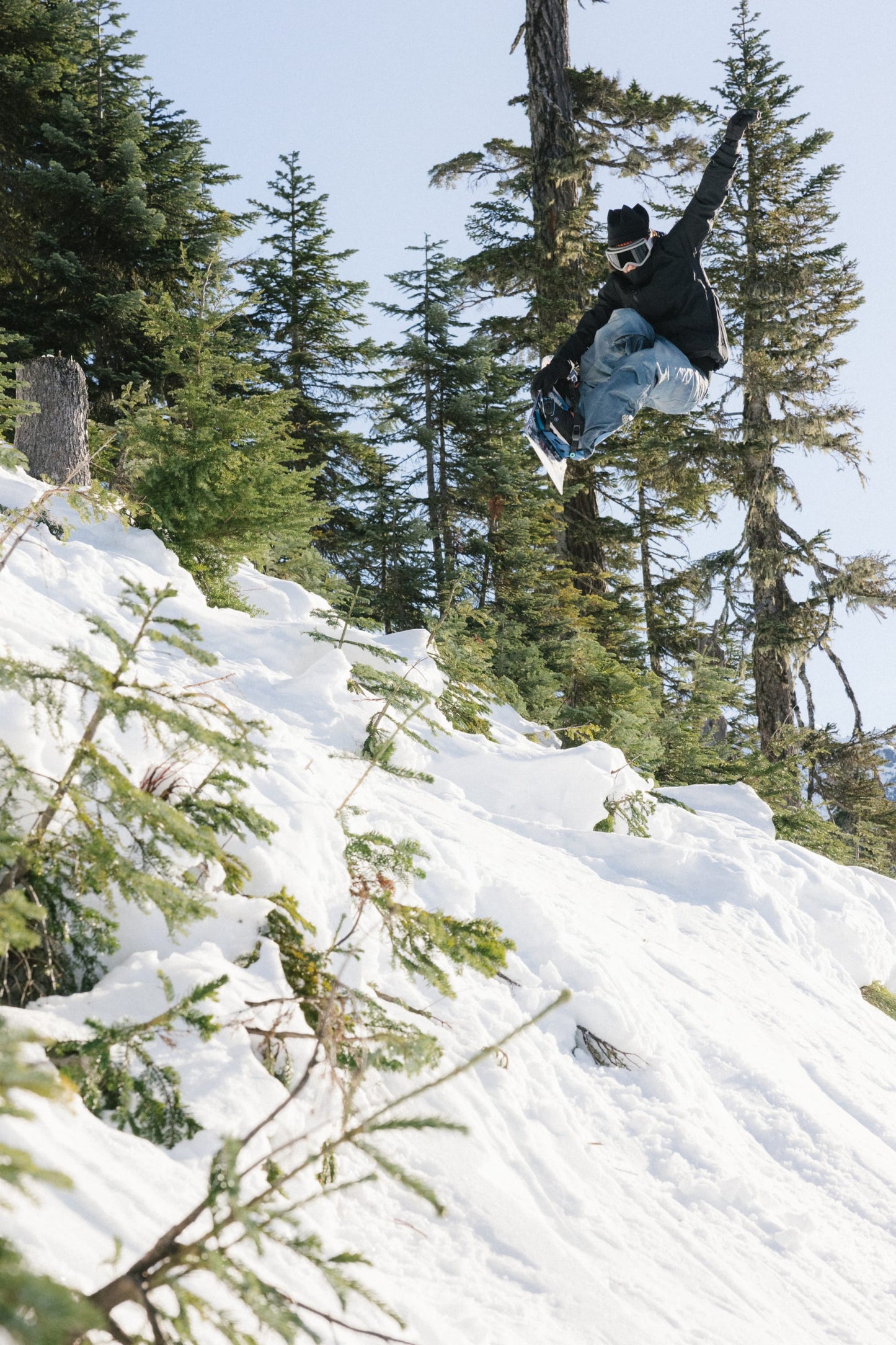 686 Women's Deconstructed™ Denim Insulated Pant | Great Value