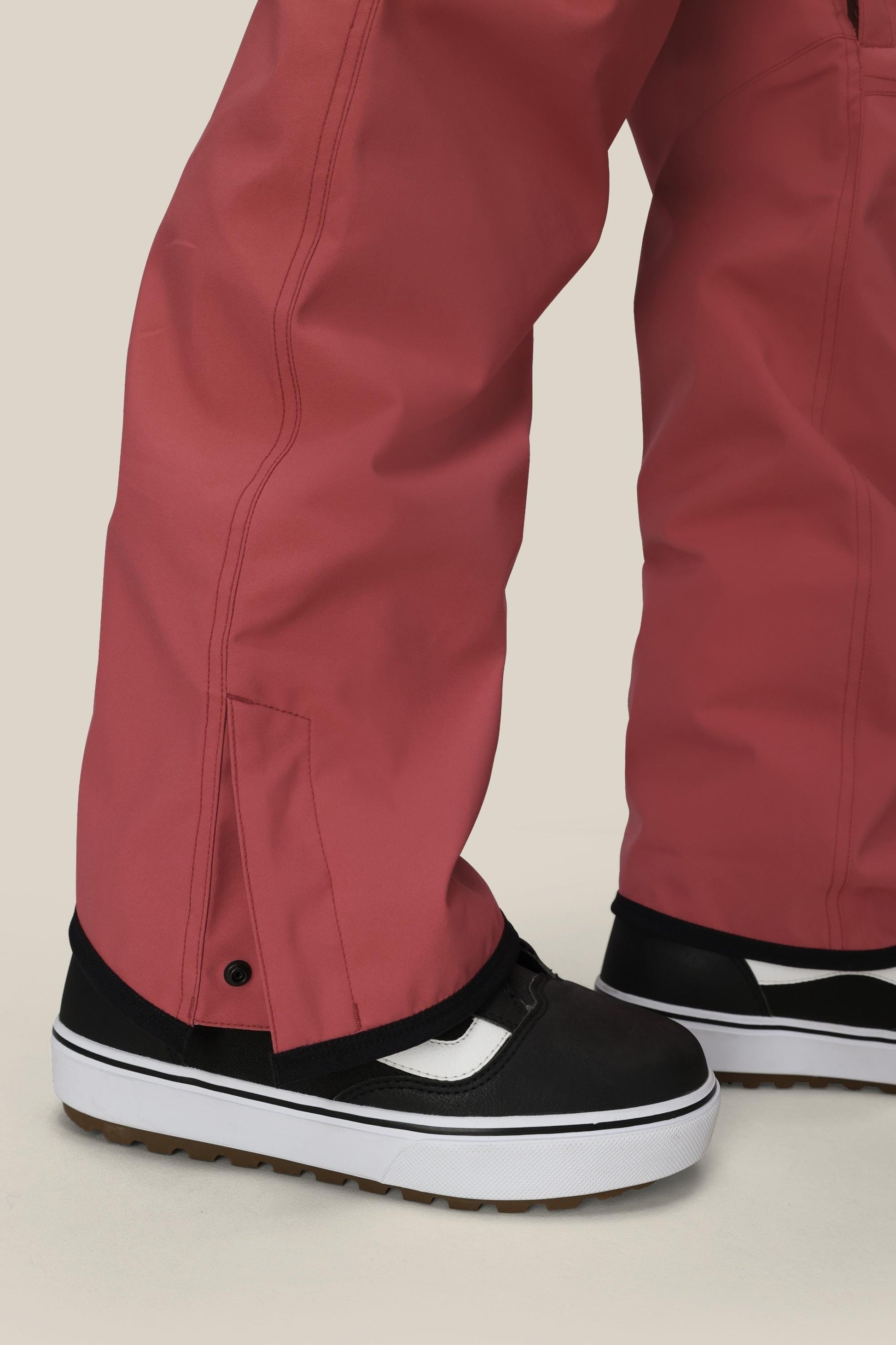 686 Women's Aura™ Insulated Cargo Pant | On Sale