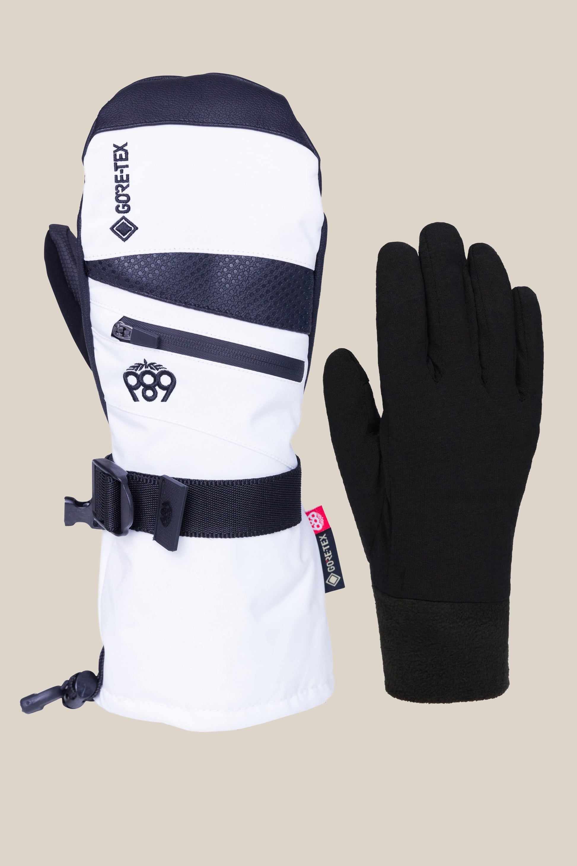 686 Women's GORE-TEX SMARTY® 3-In-1 Gauntlet Mitt | Limited Offer