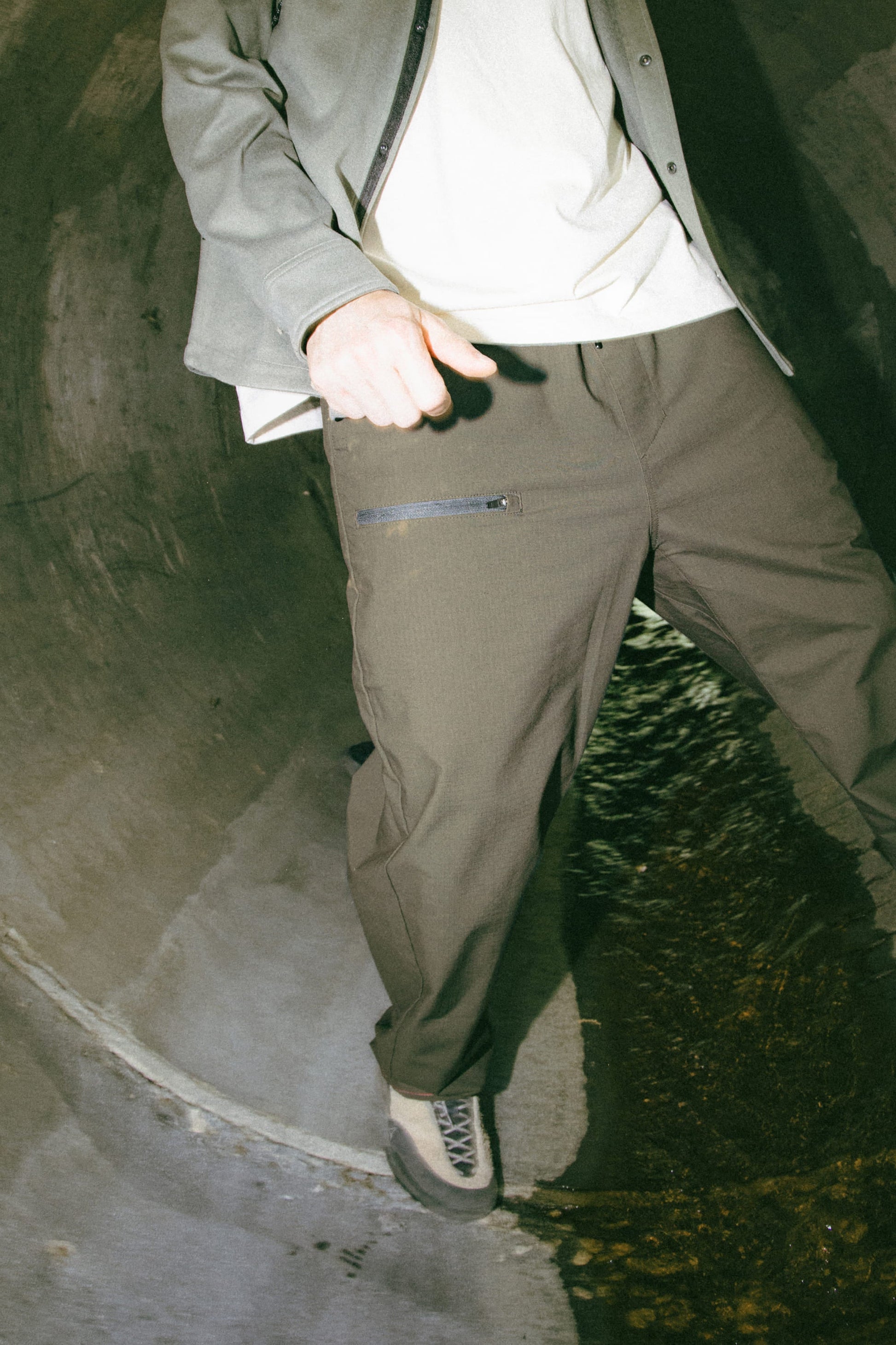 686 Men's Free Loader Pant - Loose Fit | Budget Friendly