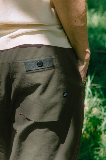 686 Men's Free Loader Pant - Loose Fit | Budget Friendly