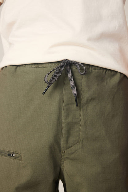 686 Men's Free Loader Pant - Loose Fit | Budget Friendly