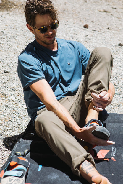 686 Men's Everywhere® Pant - Slim Fit | Cost Saving