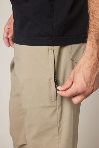 686 Men's Everywhere® Pant - Relaxed Fit | Affordable