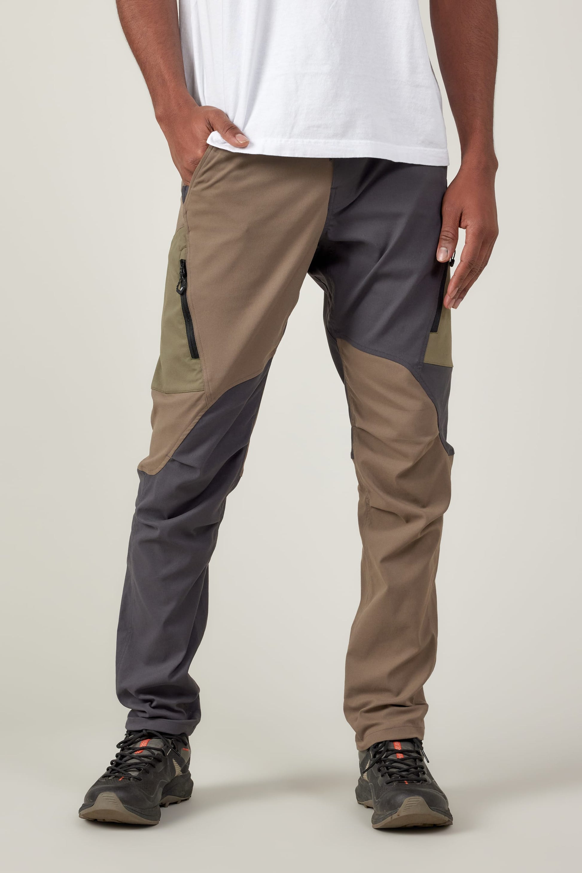 TOBACCO CHARCOAL COLORBLOCK,28/30,Slim Fit