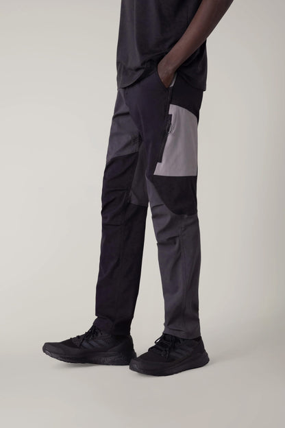 BLACK COLORBLOCK,28/30,Slim Fit