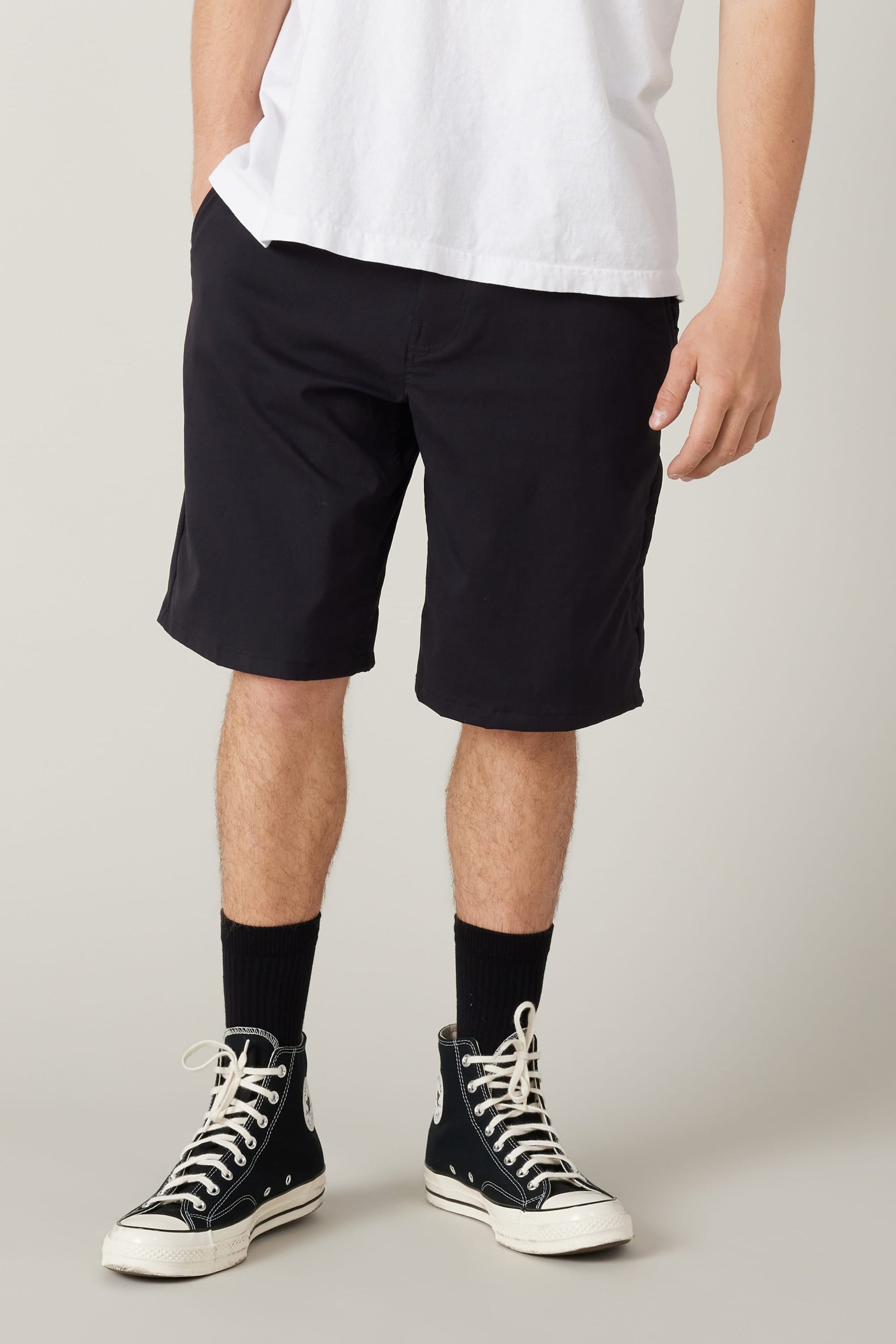 BLACK,30,Above Knee