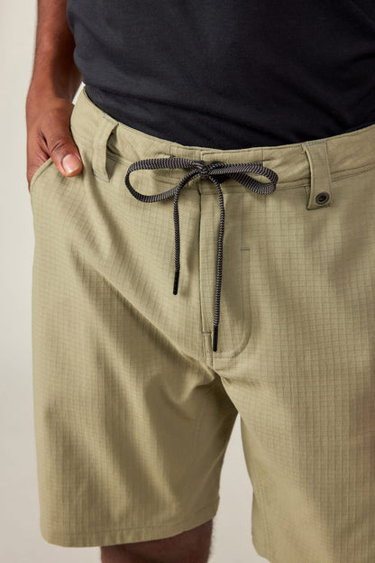686 Men's Everywhere® Ripstop Short | Budget Friendly