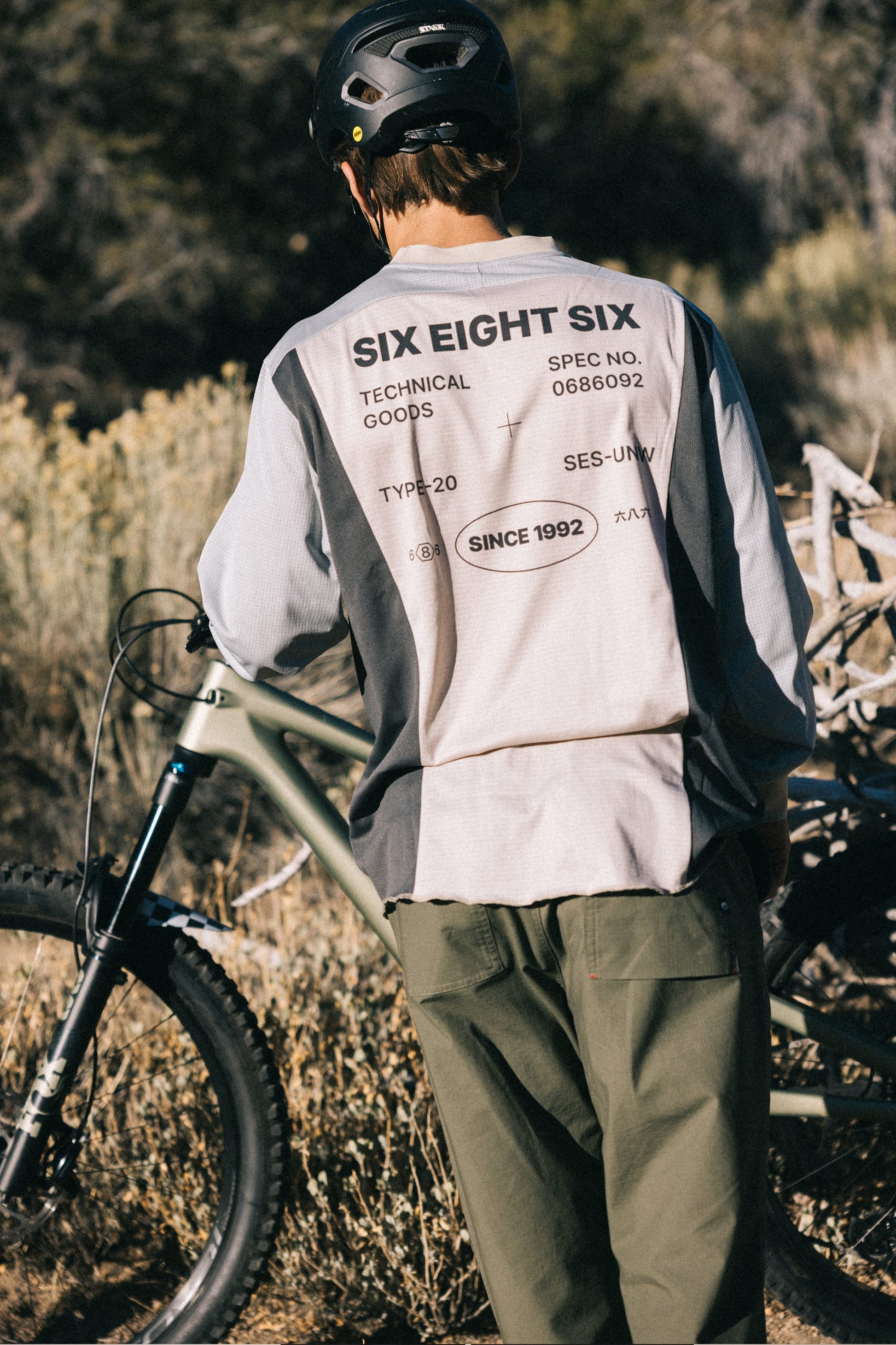 686 Men's Hex Turbo LS Tech Tee | Great Value
