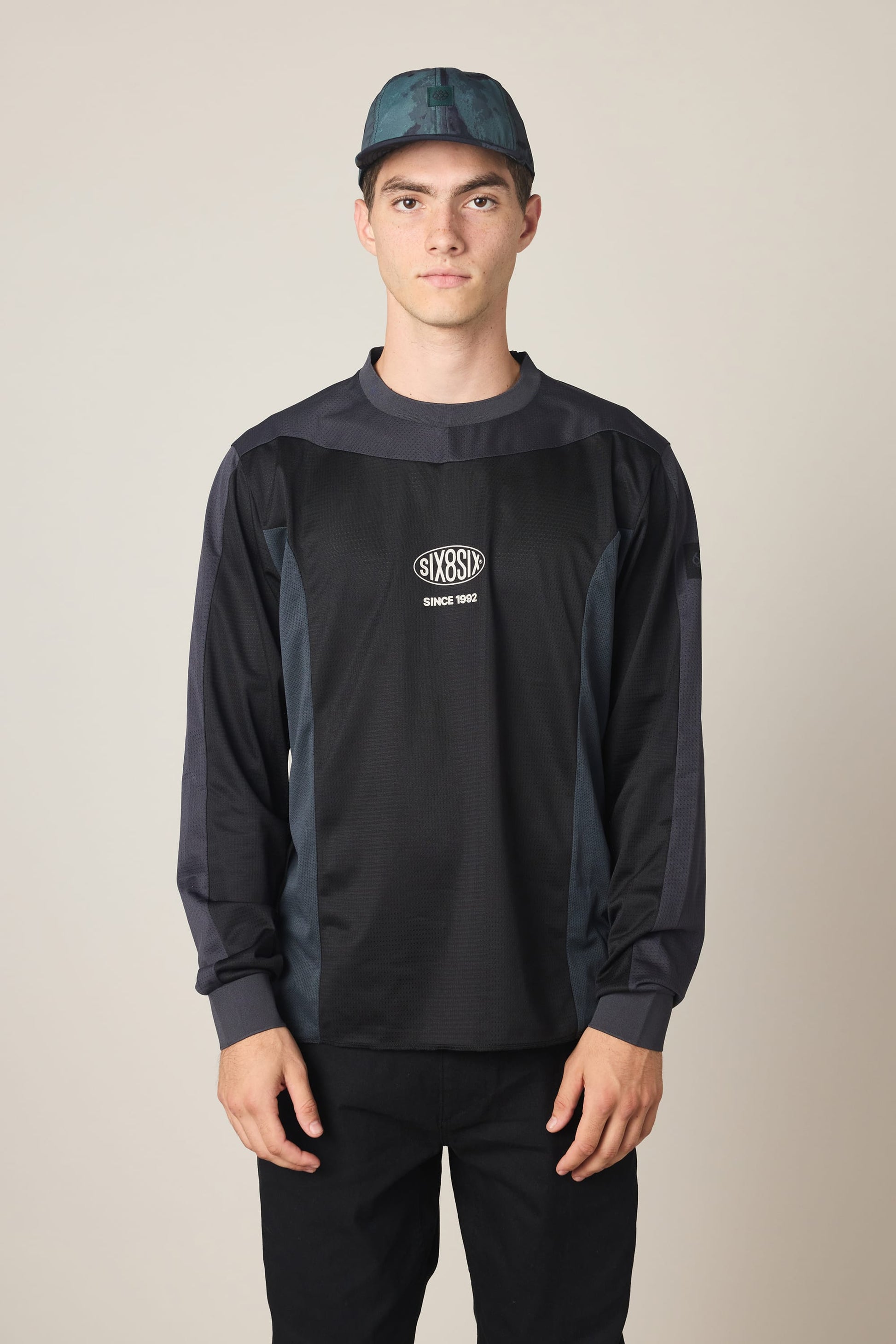BLACK,S,Authentic Fit