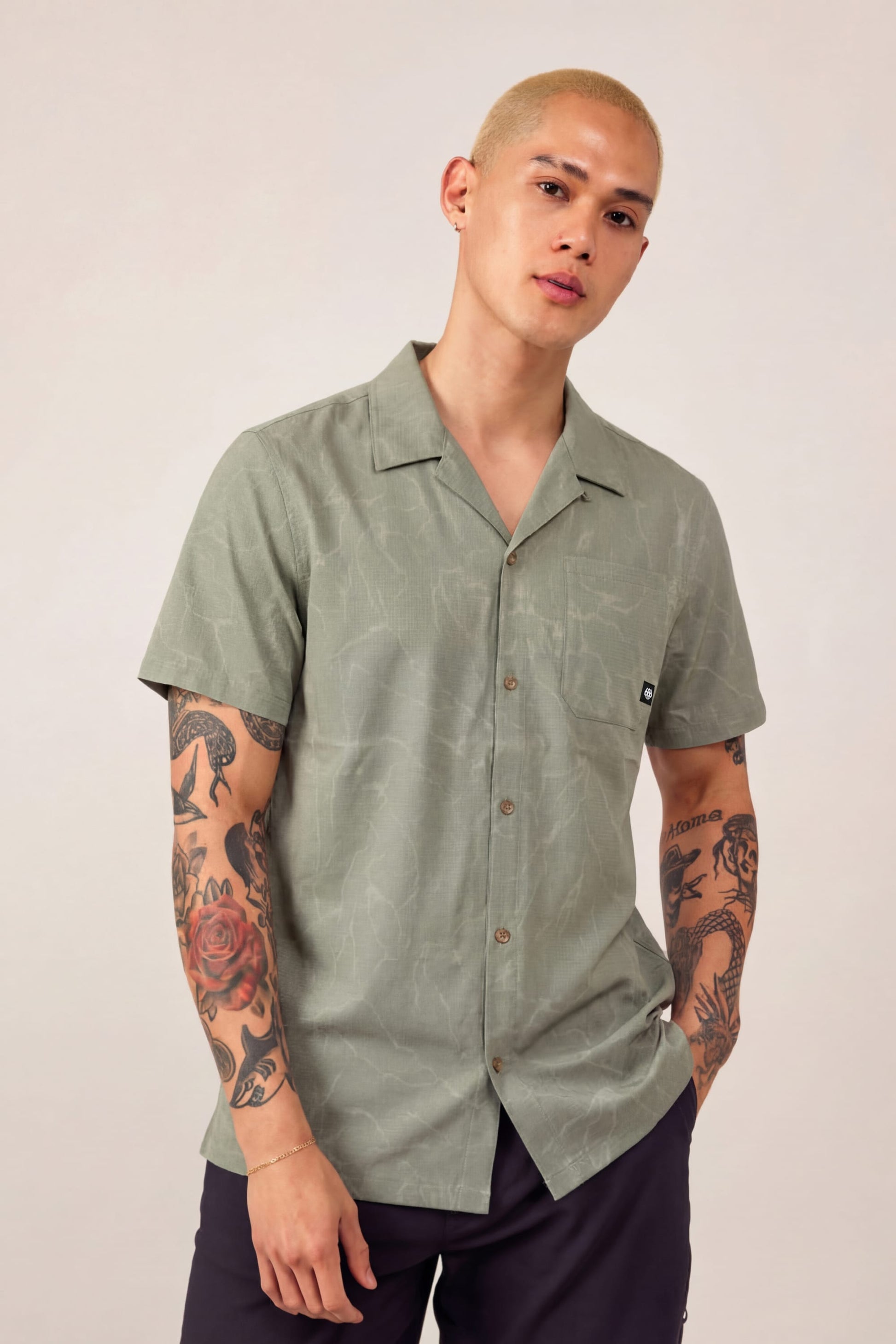 686 Men's Nomad Perforated Button Down Shirt | Sale