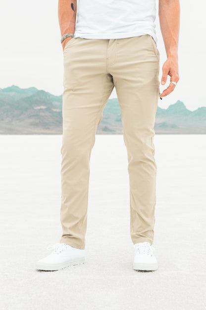 686 Men's Everywhere Featherlight Chino Pant - Slim Fit | Discounted