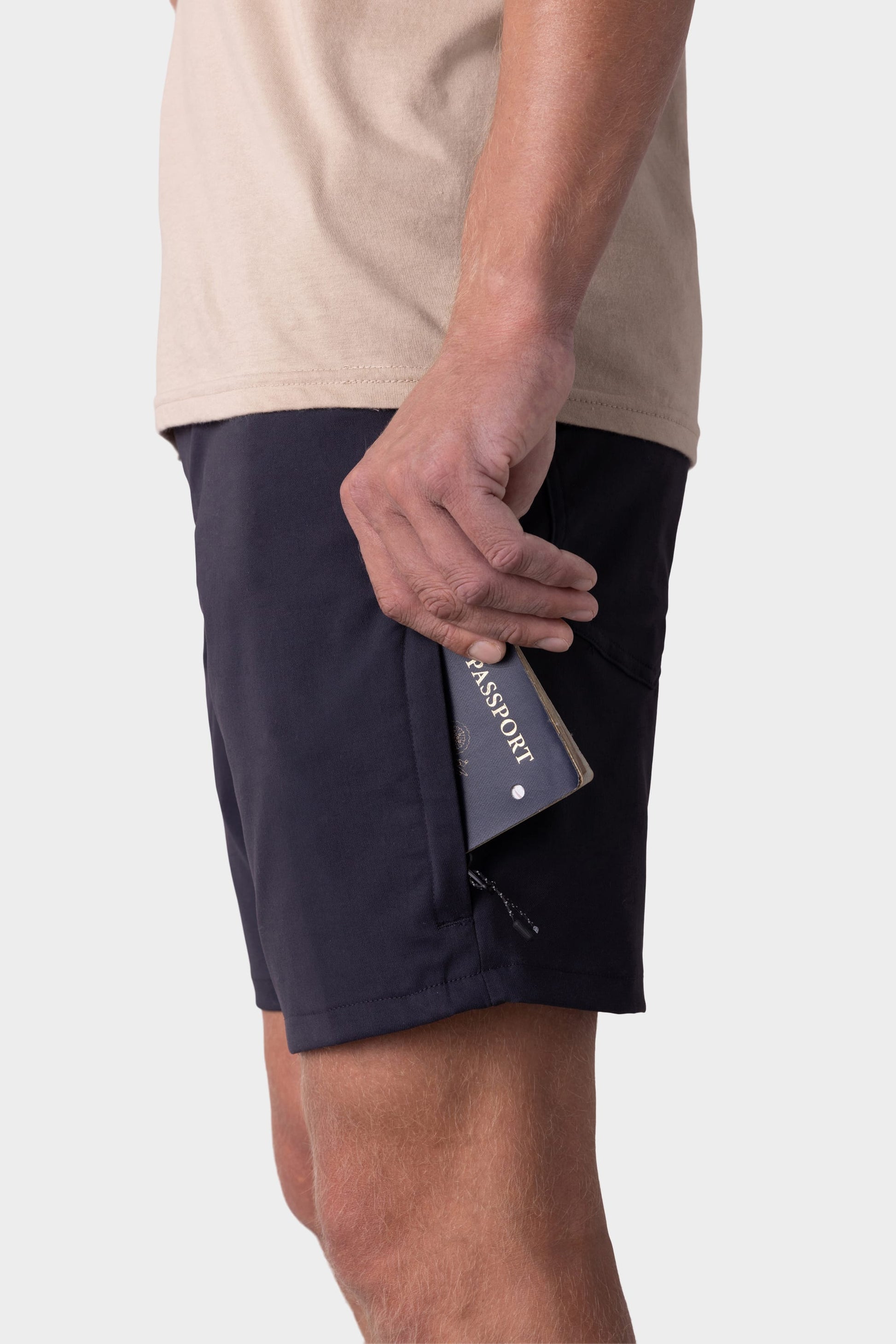 686 Men's Everywhere Hybrid Short | Budget Friendly