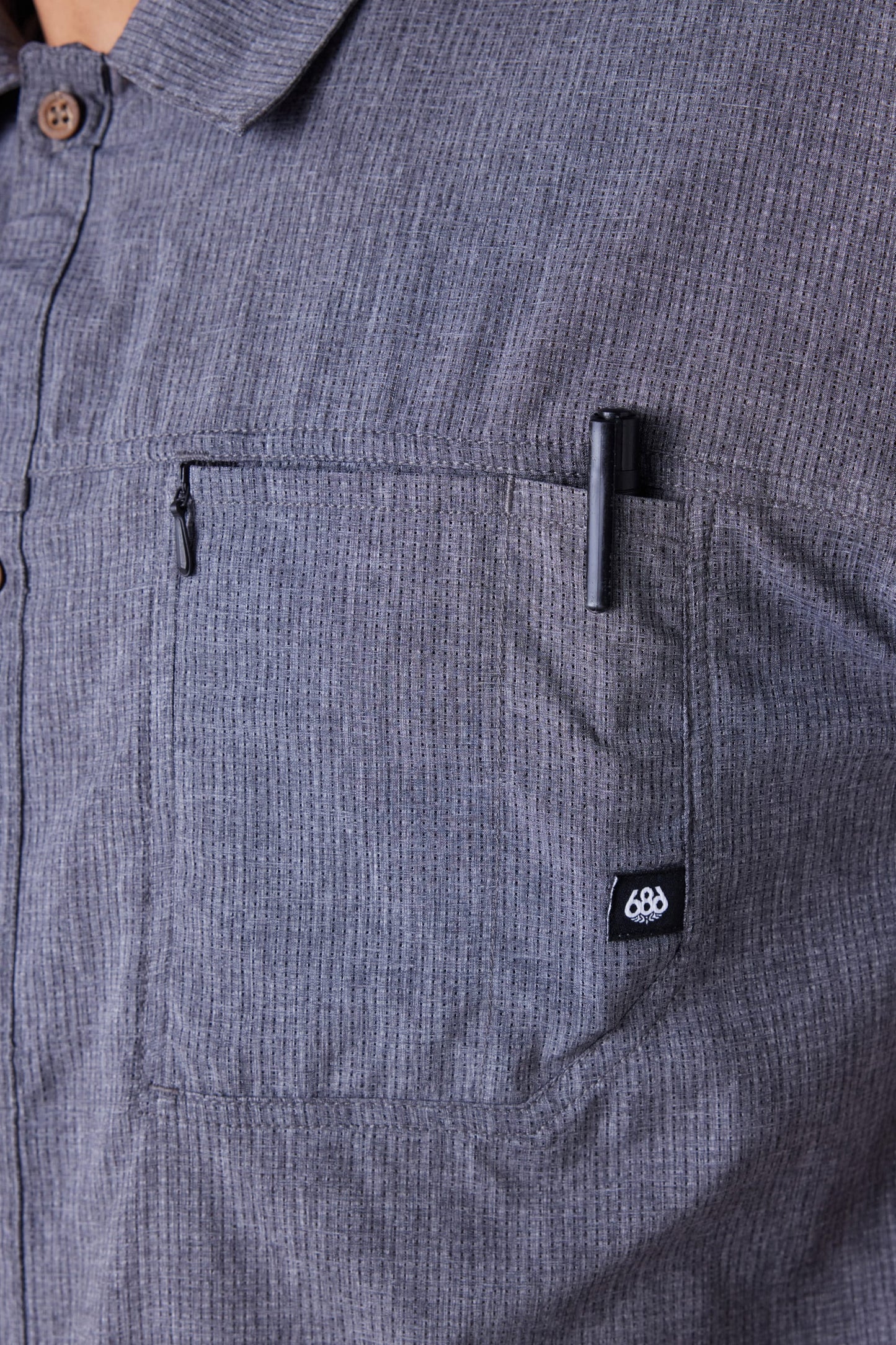 686 Men's Seeker Perforated Button Up | Best Seller