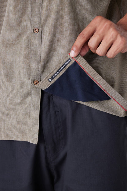 686 Men's Seeker Perforated Button Up | Best Seller