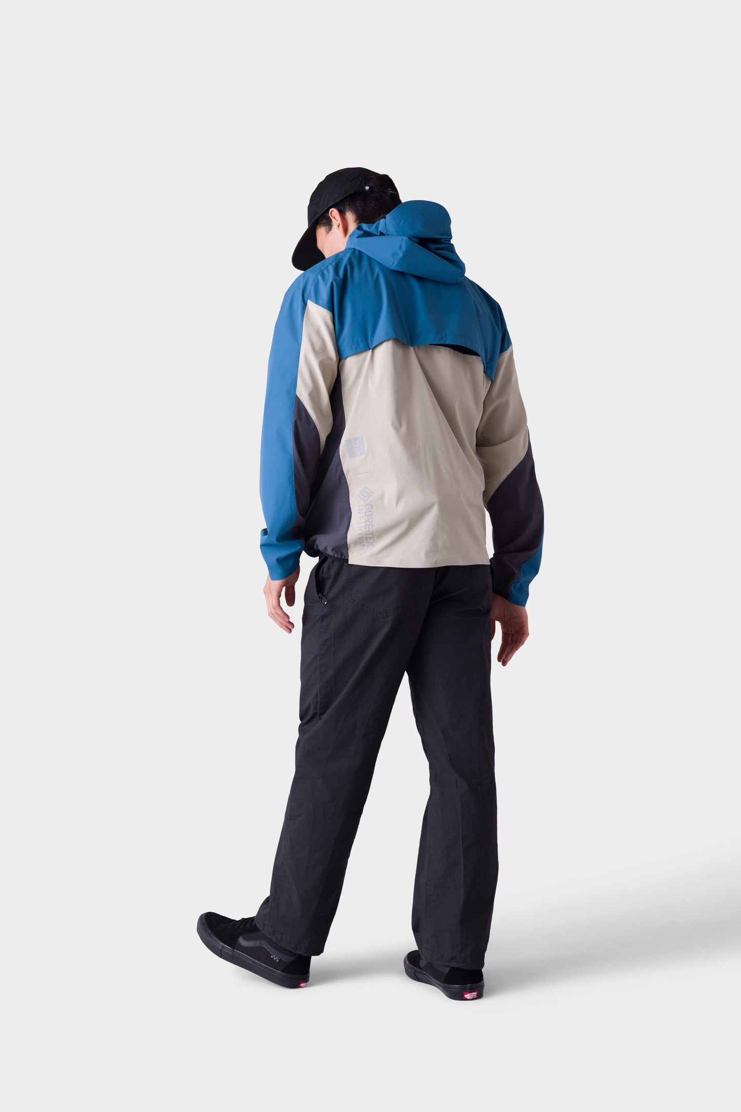 686 Men's GORE-TEX Windstopper Voyager Anorak | Special Offer