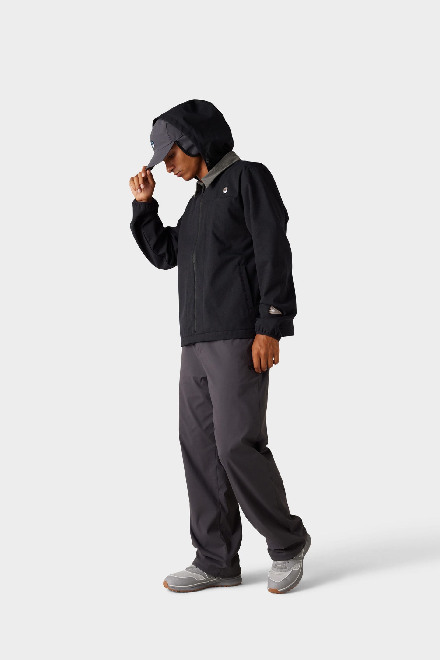 686 x Malbon Men's Caddie Performance Jacket | Best Value
