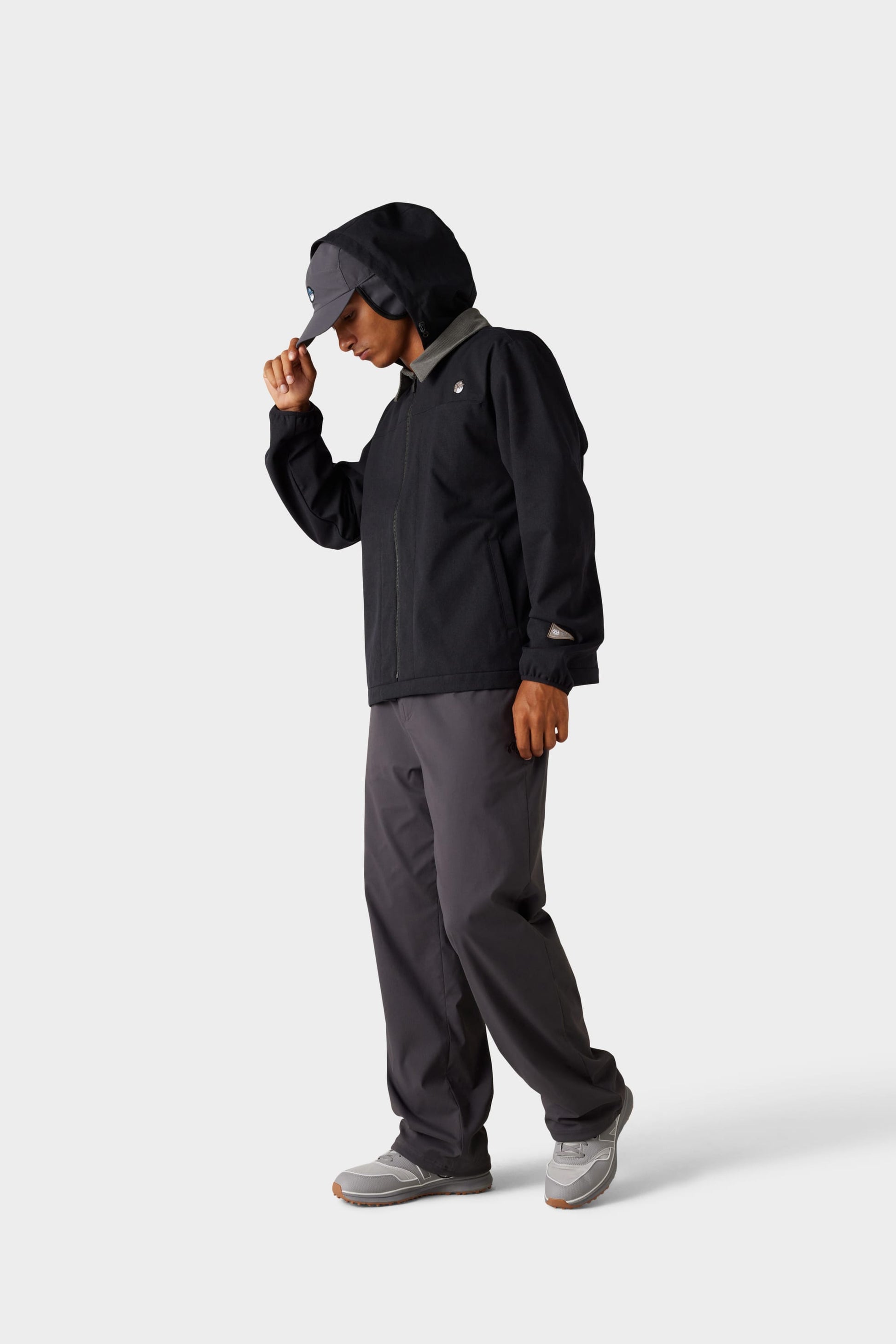 686 x Malbon Men's Caddie Performance Jacket | Best Value