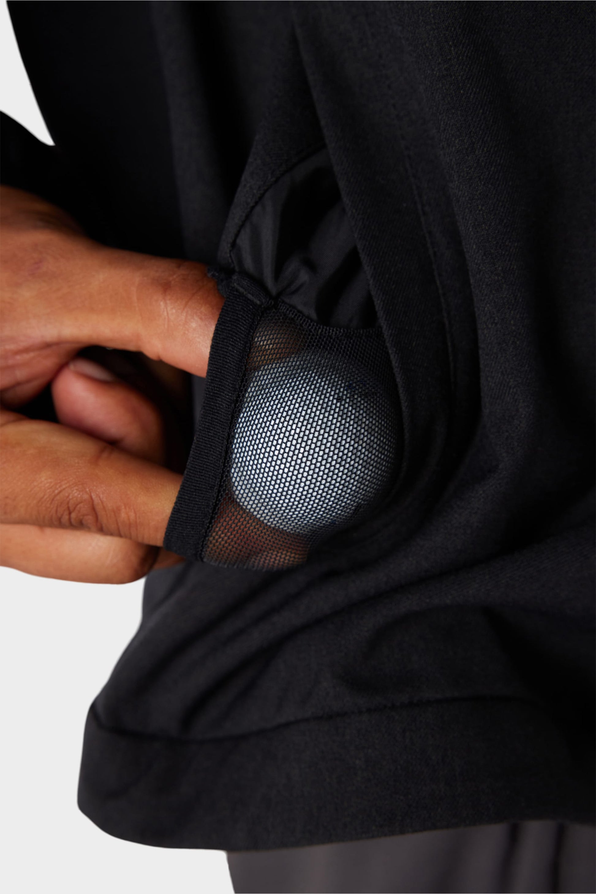 686 x Malbon Men's Caddie Performance Jacket | Best Value
