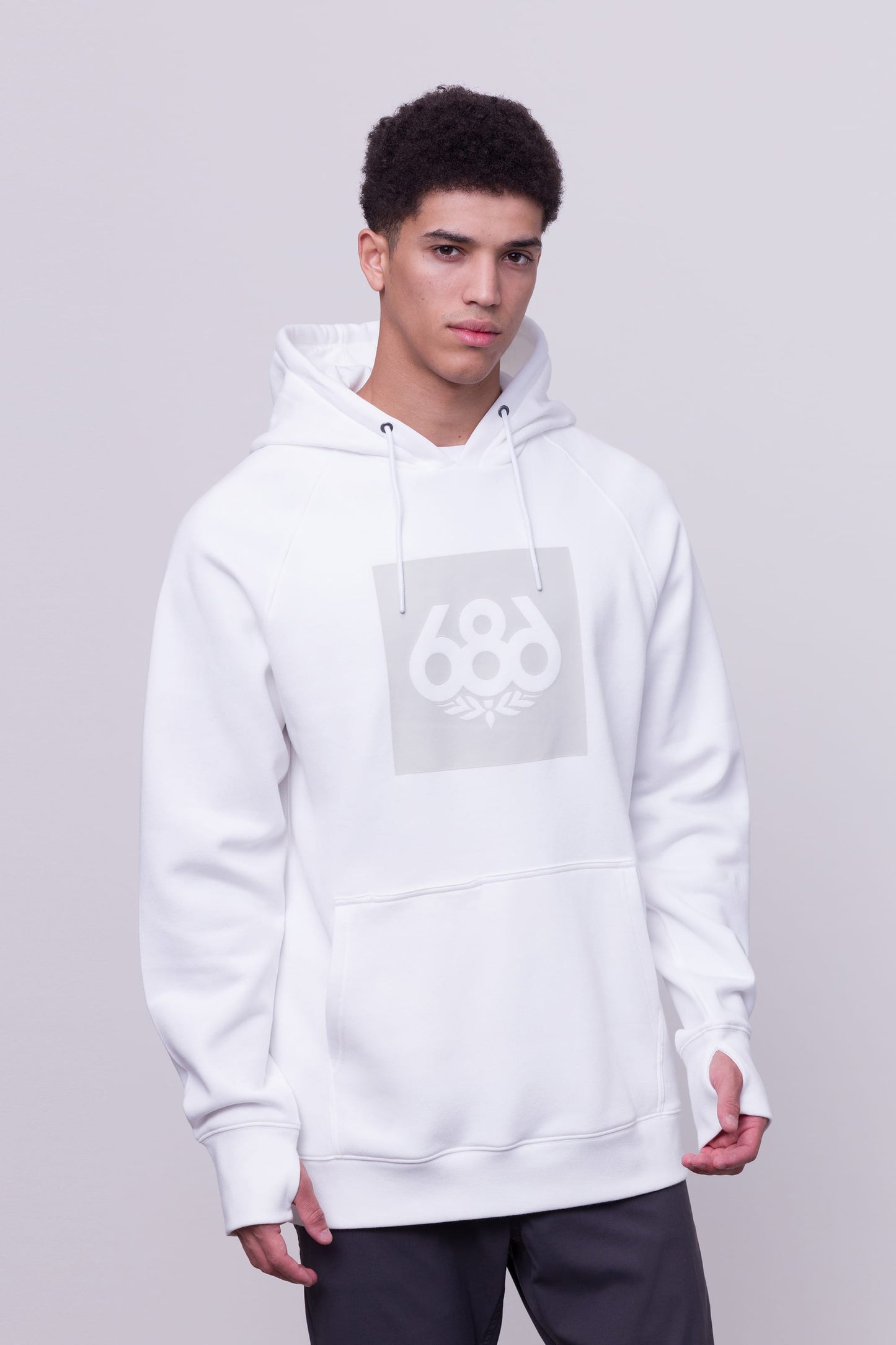 686 Men's Knockout Pullover Hoody | Great Value
