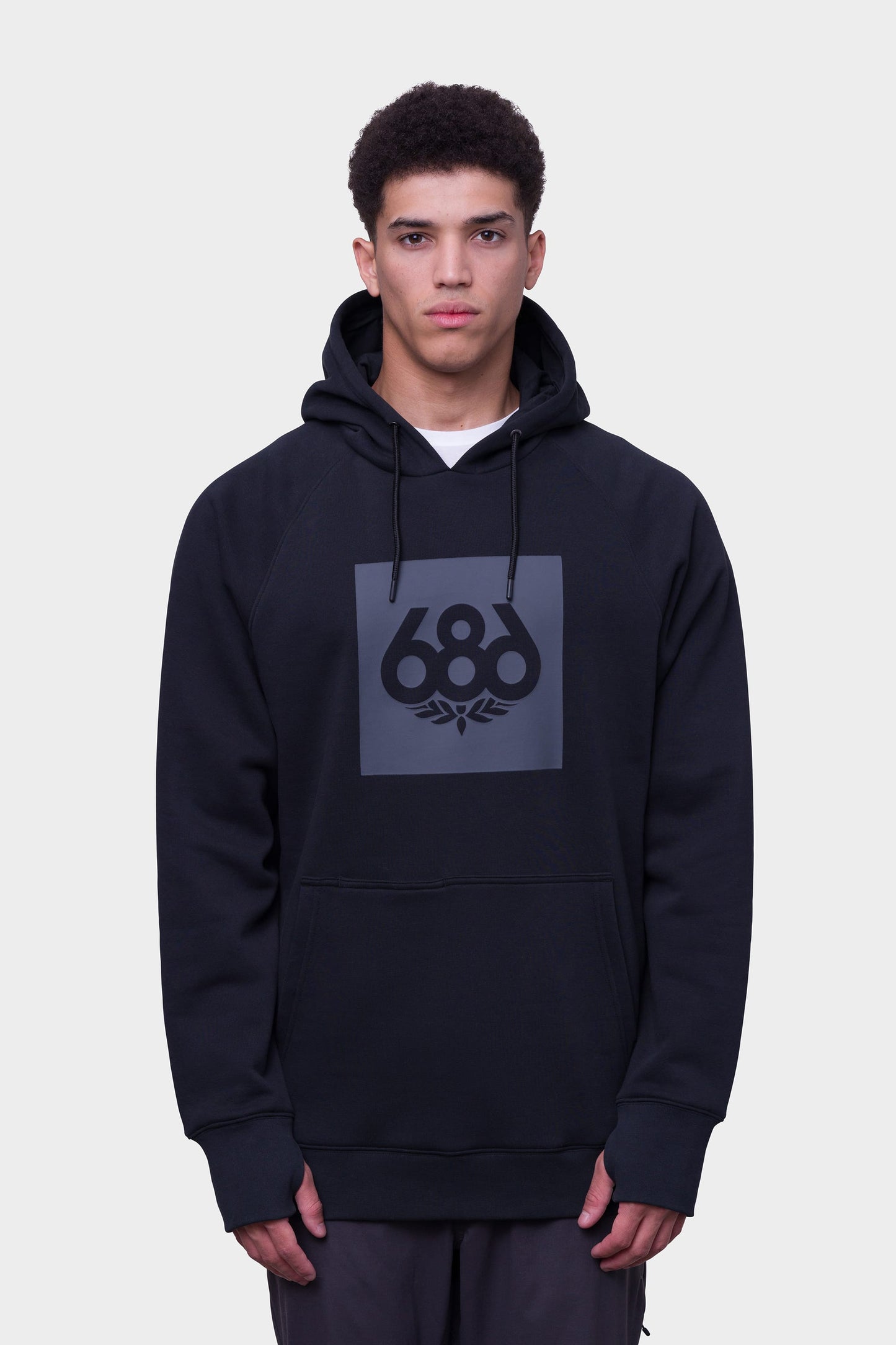 686 Men's Knockout Pullover Hoody | Great Value