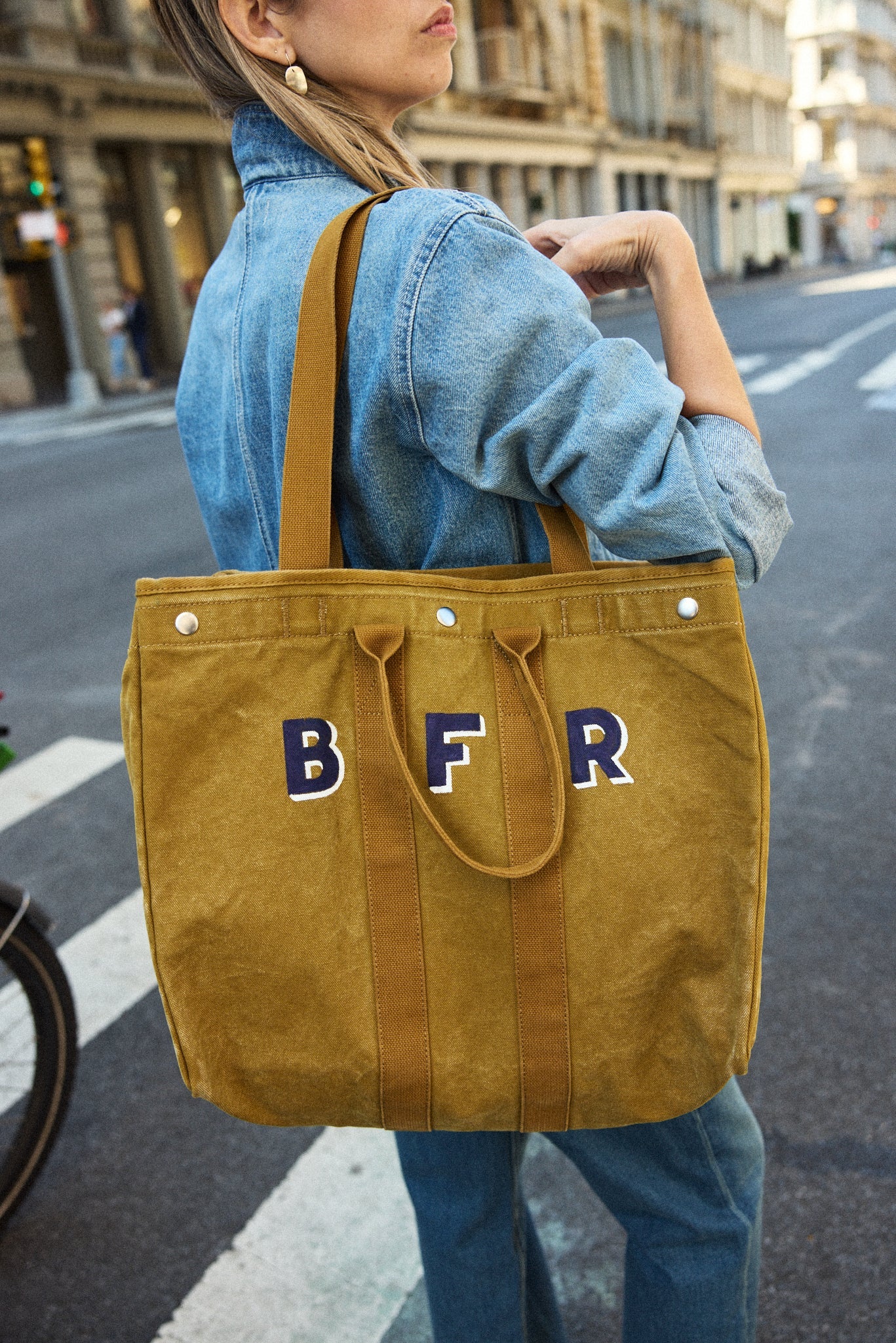 Alex Mill The Perfect Weekend Tote Golden Khaki