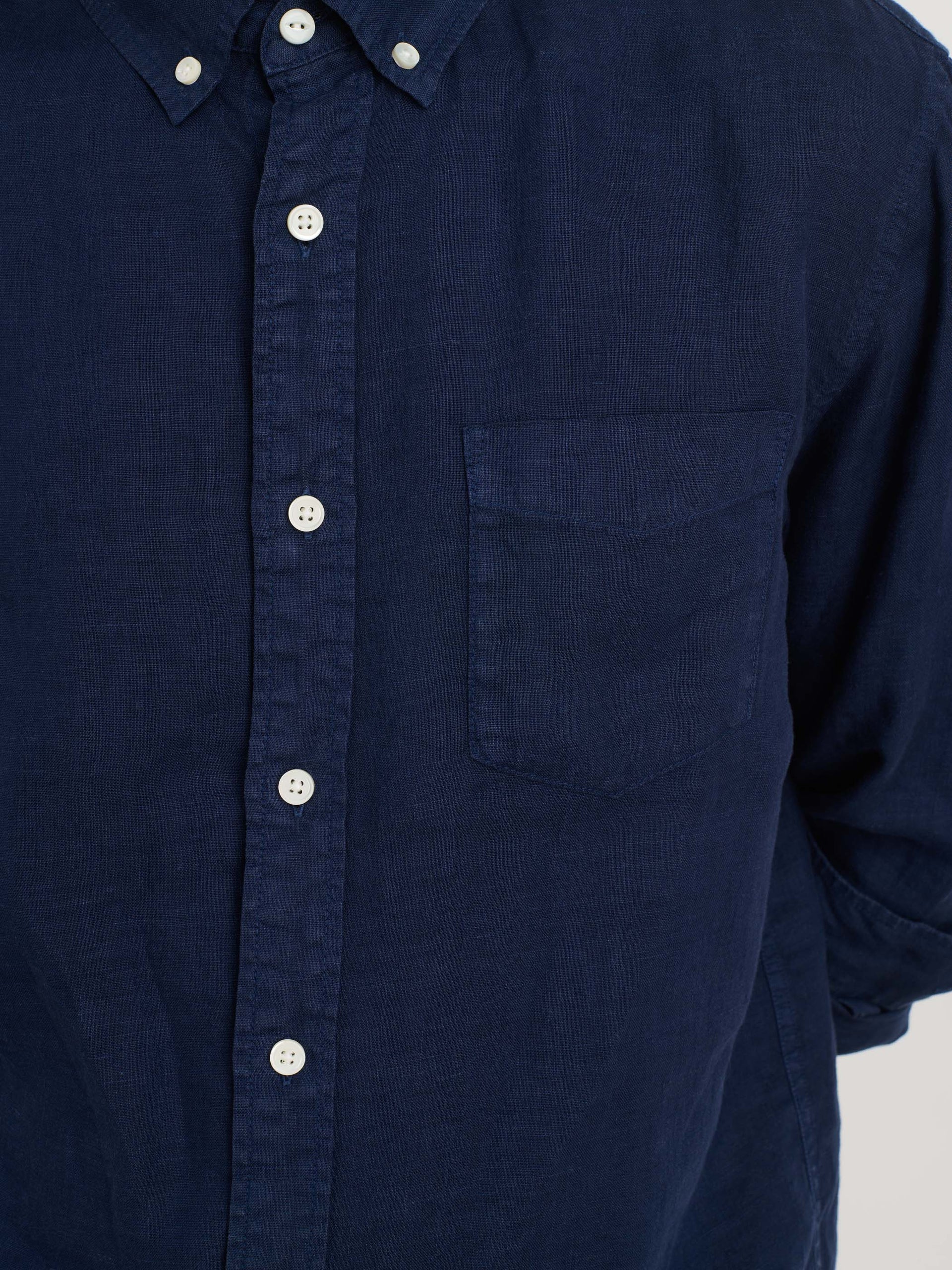 Alex Mill Mill Shirt in Linen Navy