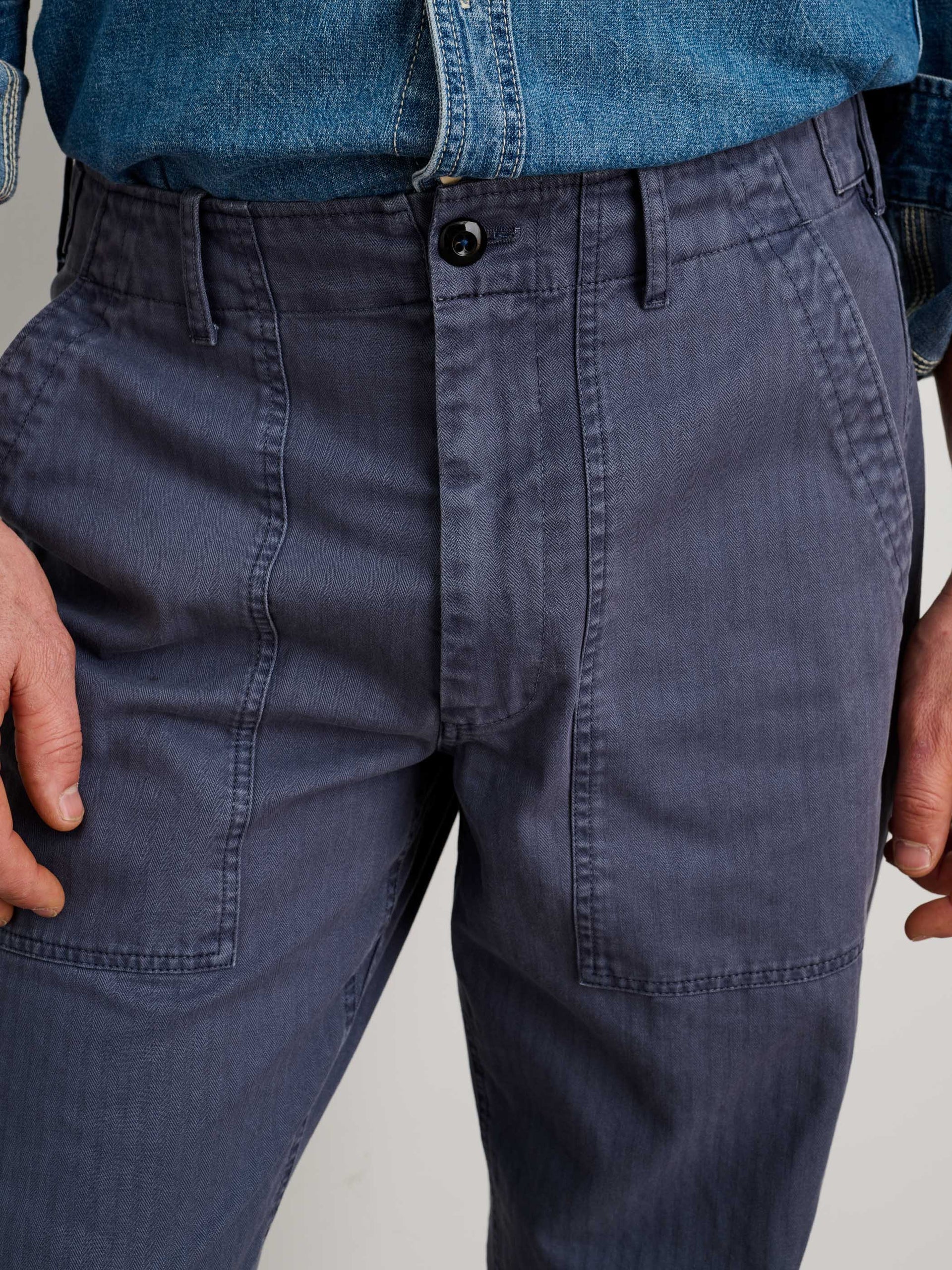 Alex Mill Field Pant in Herringbone Storm Blue