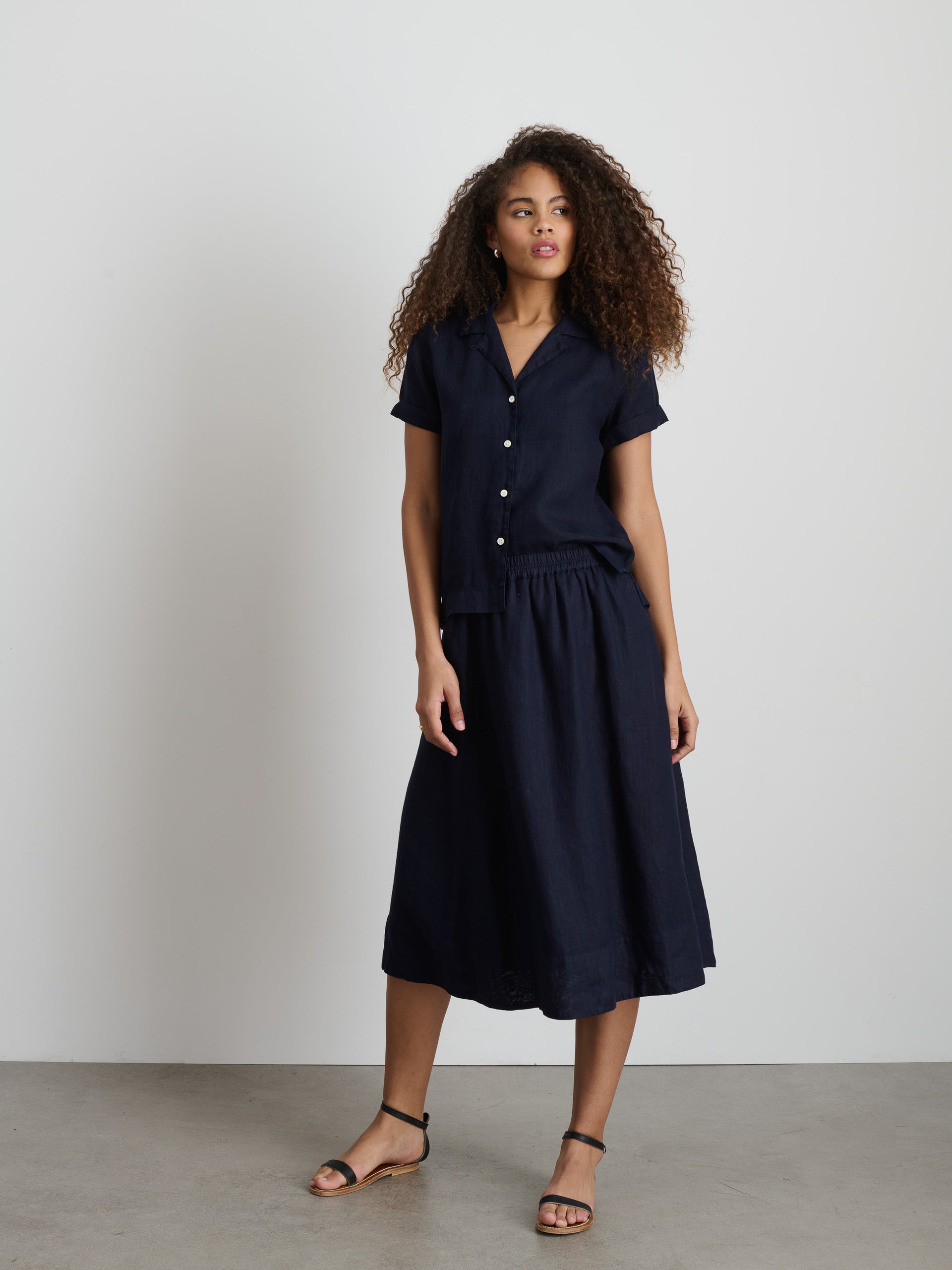 Alex Mill Maddie Skirt in Linen Dark Navy