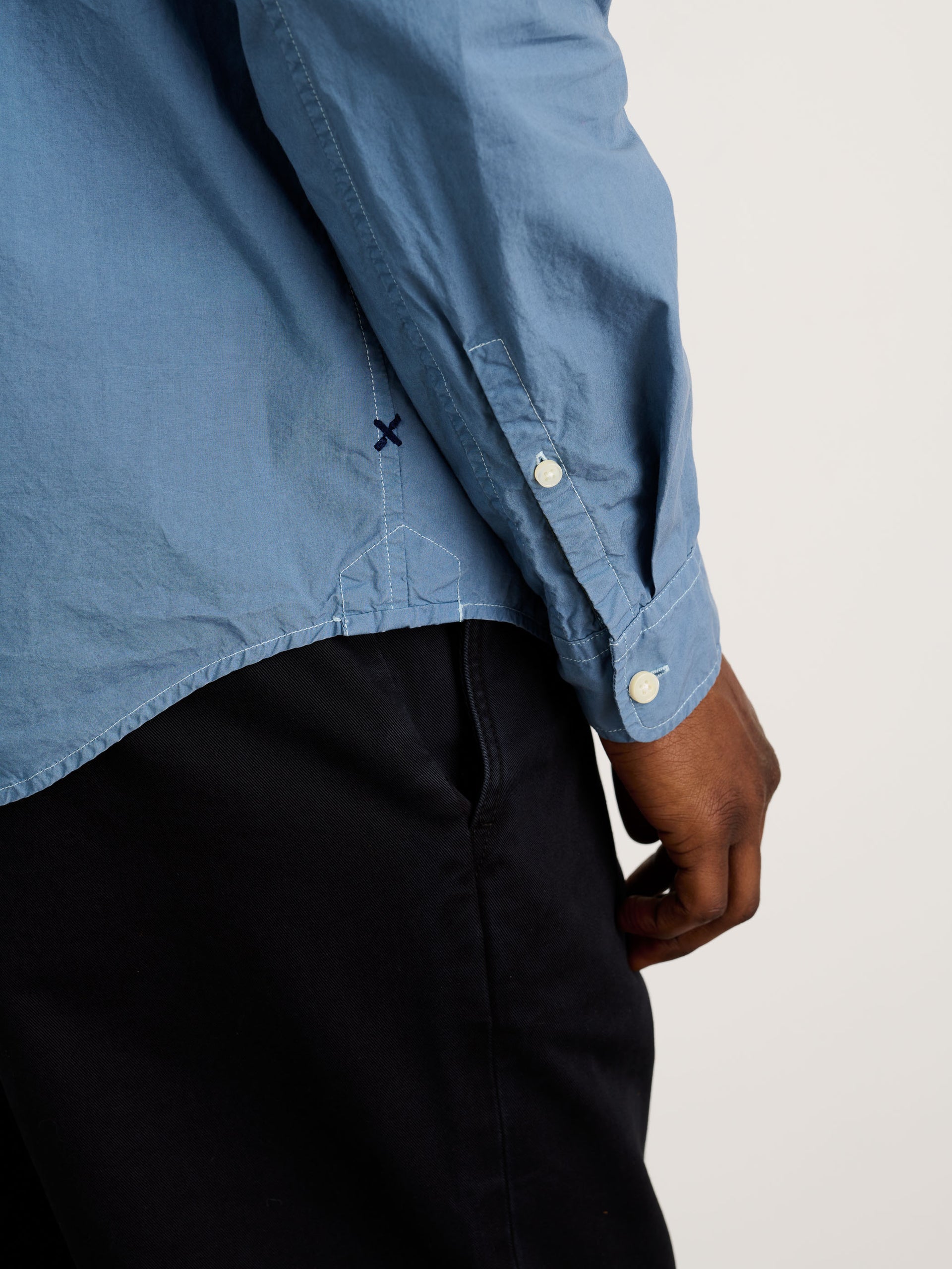 Alex Mill Mill Shirt in Cotton Poplin Faded Delft Blue