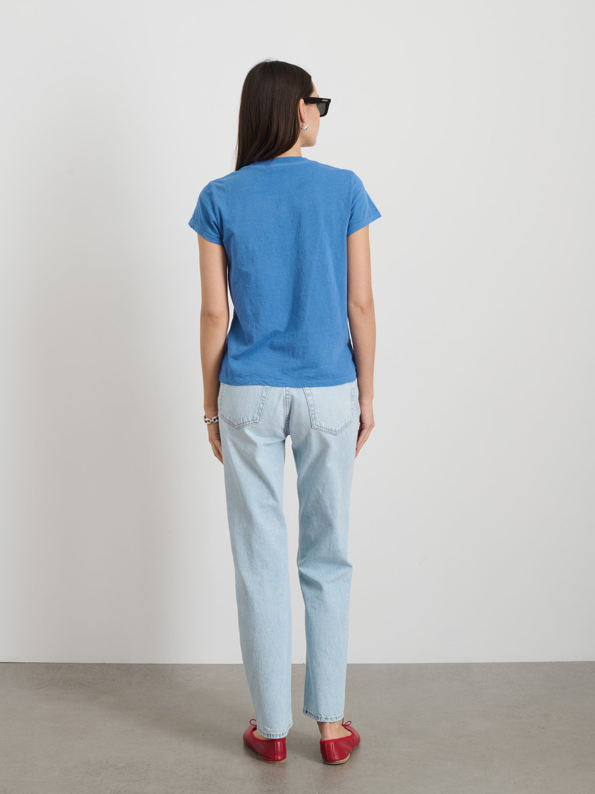 Alex Mill Prospect Tee in Cotton Jersey Washed Cobalt