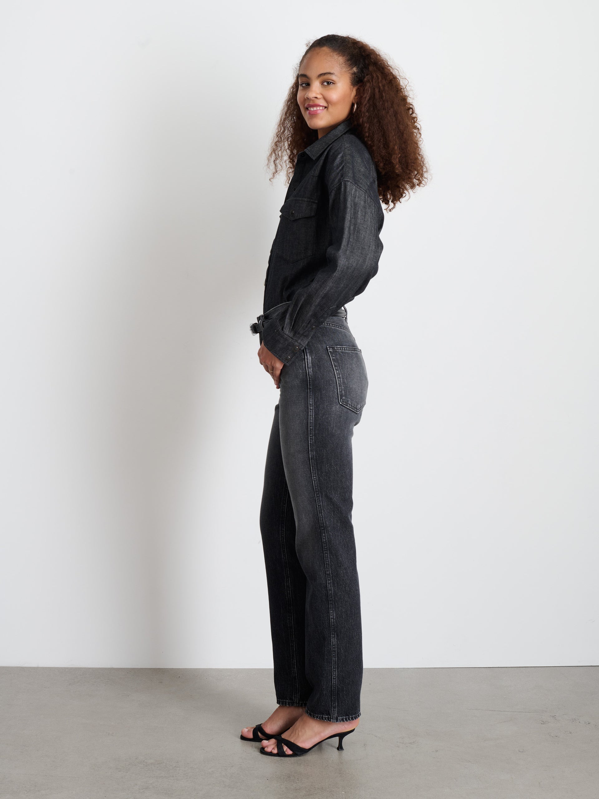 Alex Mill Santa Fe Shirt in Black Denim Black Wash